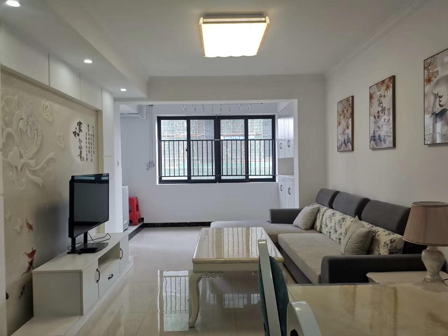 中交中央公园D1区  2室1厅1卫    2200.0元/月 中交中央公园D1区  2室1厅1卫    2200.0元/月户型图