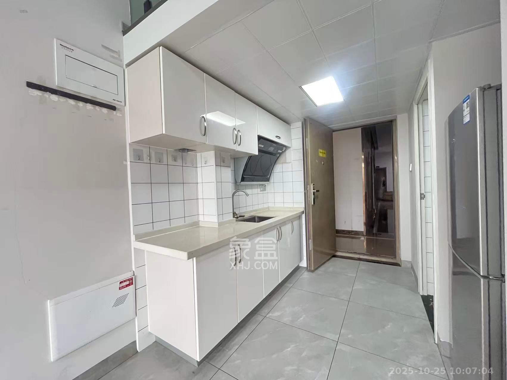 荣盛花语书苑  1室1厅1卫    2200.0元/月室内图