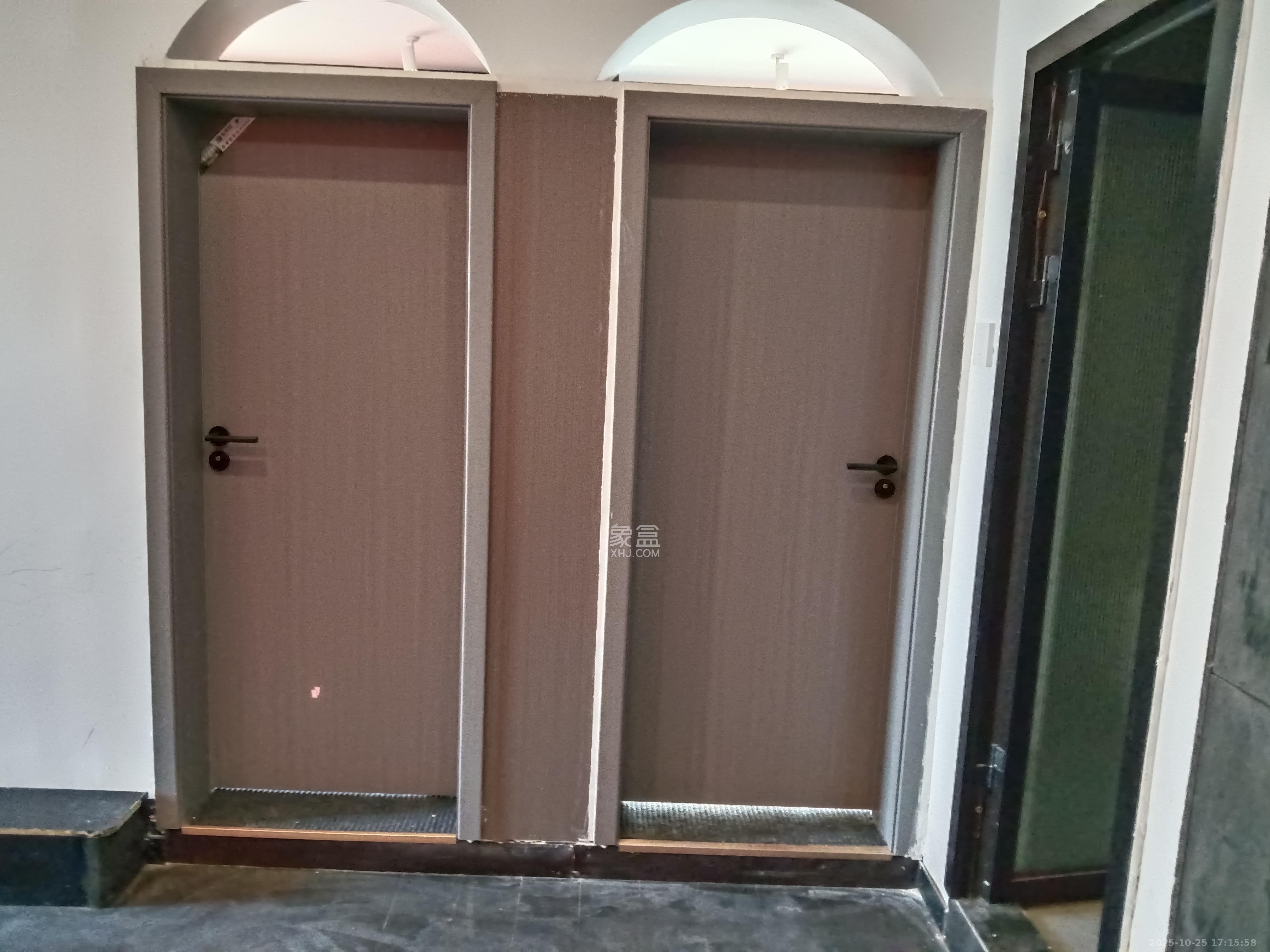 青和上座（上味舫大厦）  2室2厅1卫    2800.0元/月室内图