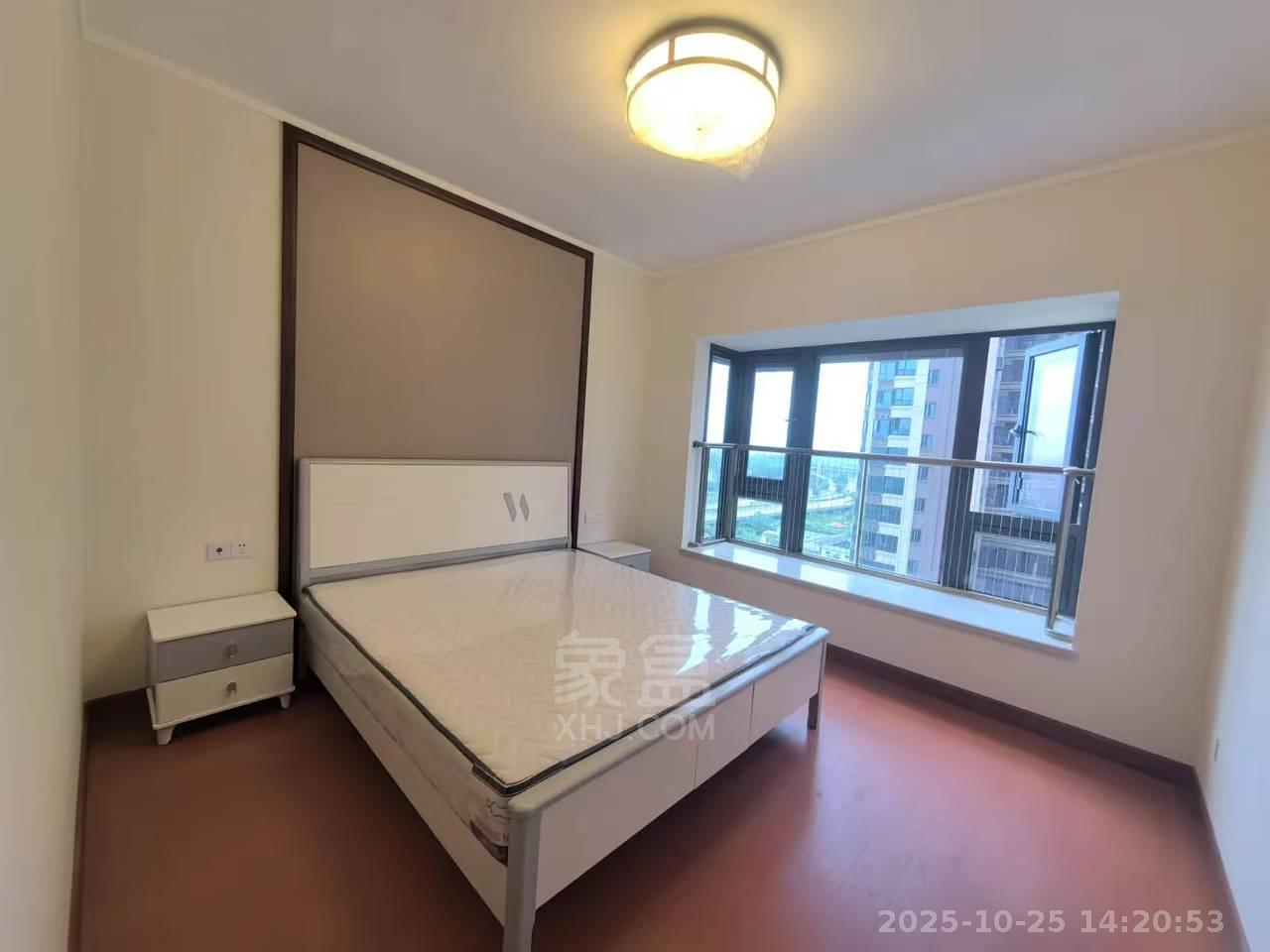 株洲恒大悦珑台  3室2厅2卫    1700.0元/月 株洲恒大悦珑台  3室2厅2卫    1700.0元/月室内图