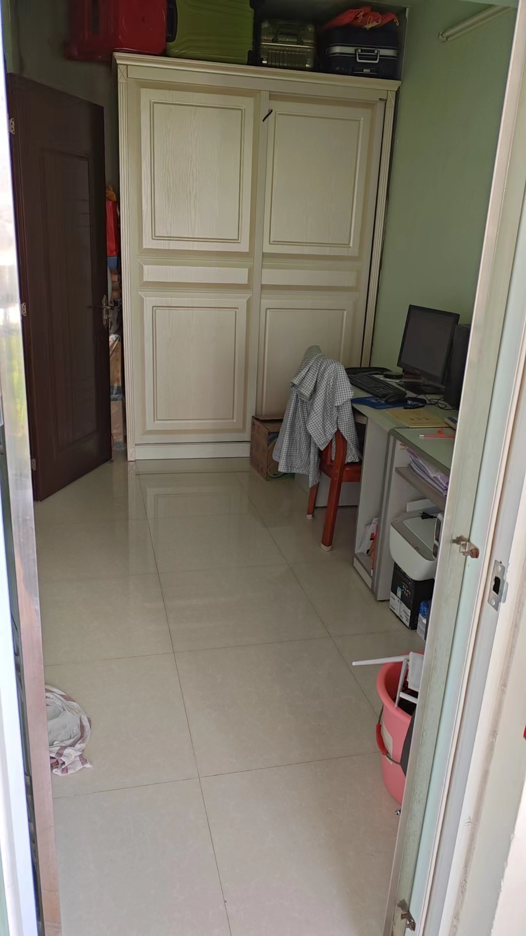 展兴高新花园  5室2厅2卫    168.0万室内图