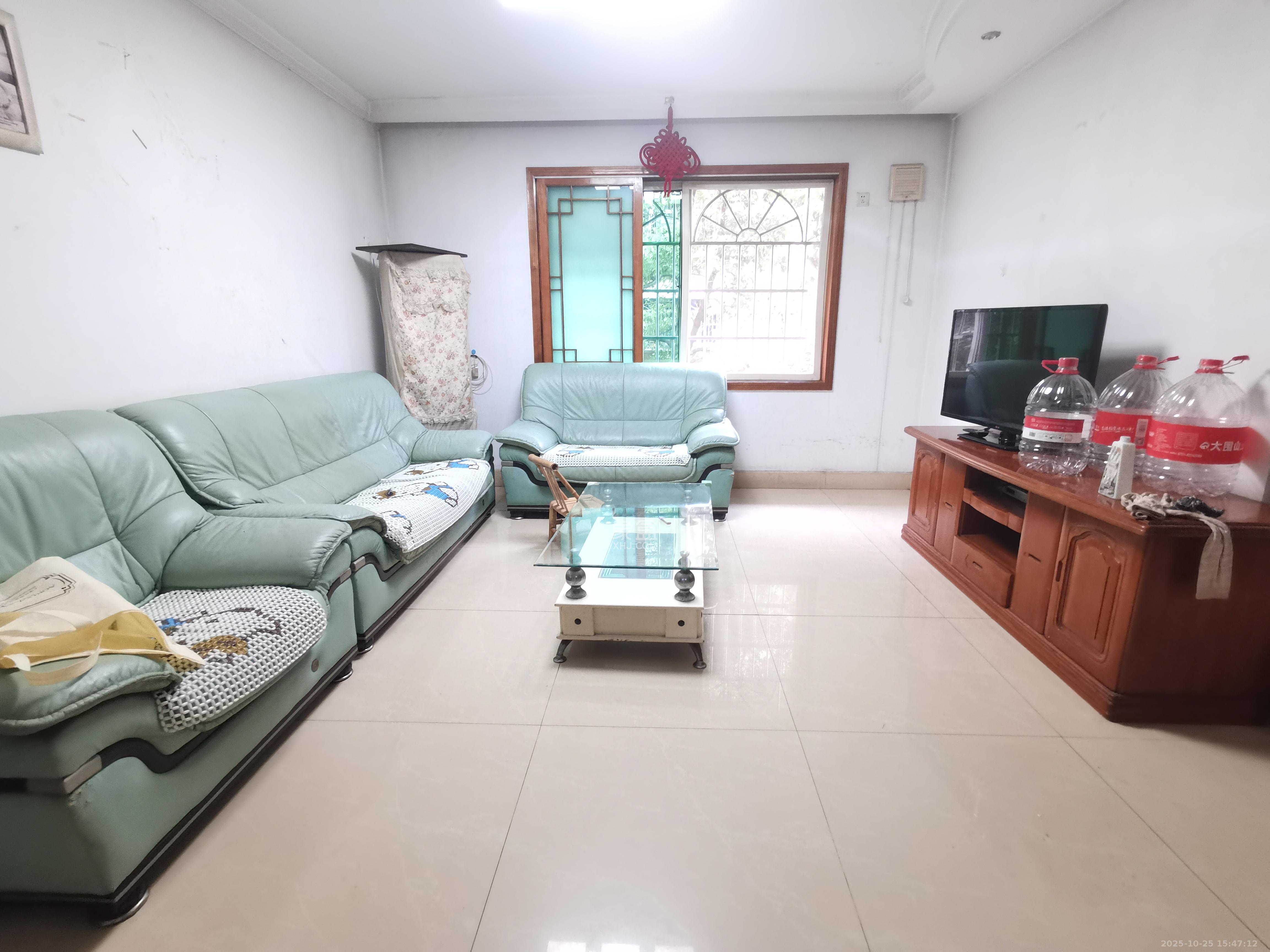 五一新村安置小区(永定社区、永兴社区、永祥社区)  3室2厅1卫    1900.0元/月 五一新村安置小区(永定社区、永兴社区、永祥社区)  3室2厅1卫    1900.0元/月