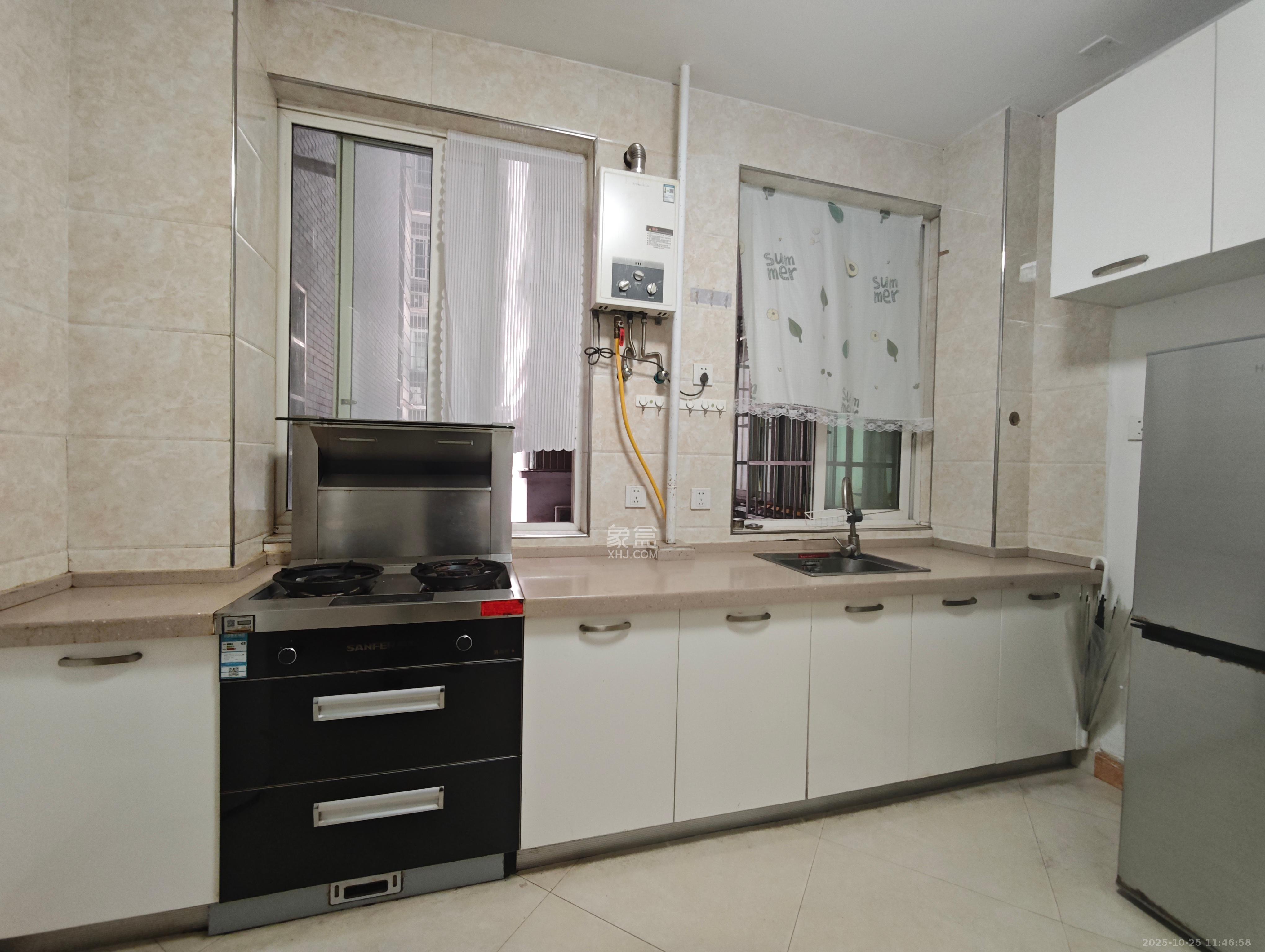 锦璨家园  1室1厅1卫    1100.0元/月室内图