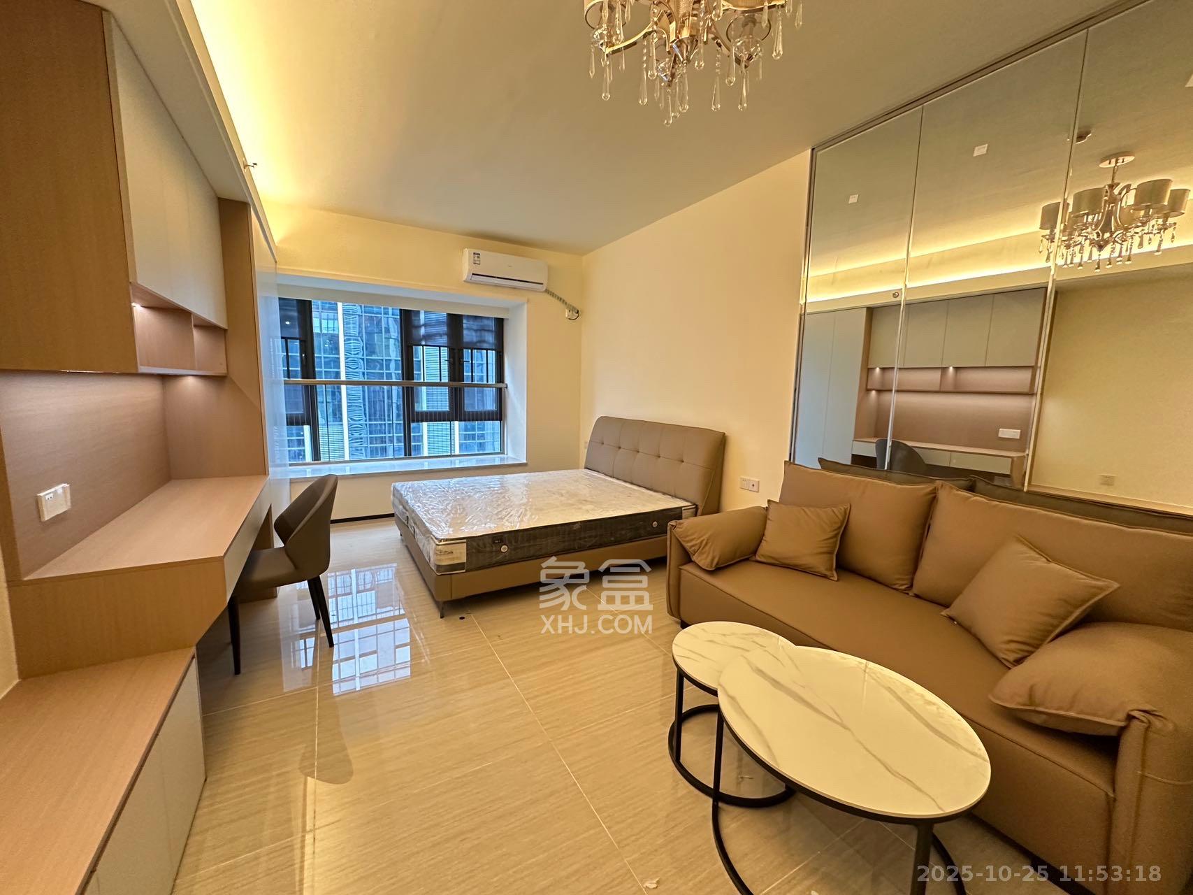 恒大金融广场  1室1厅1卫    1700.0元/月