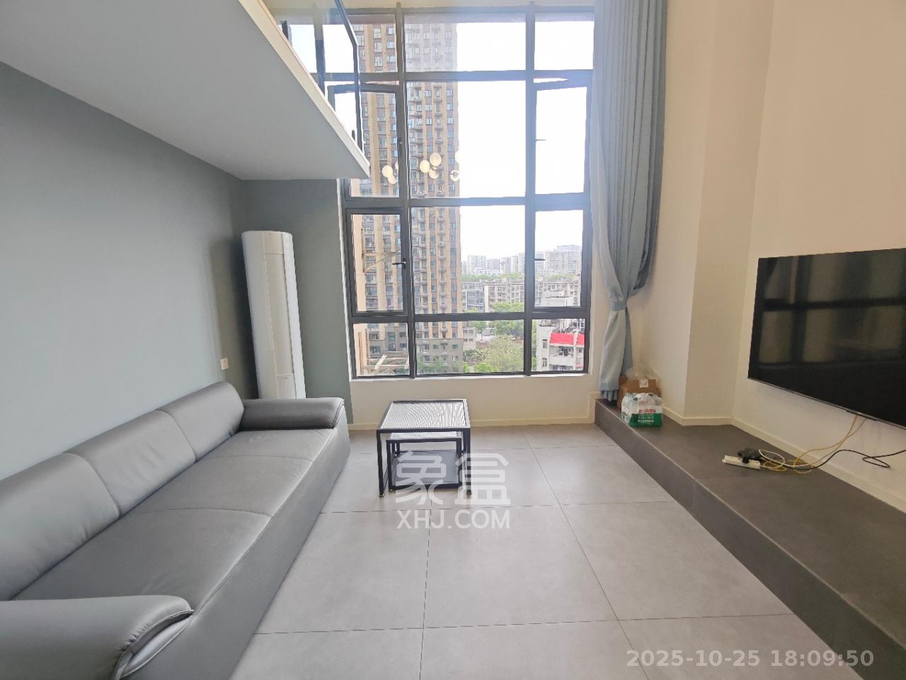 荣盛花语书苑  1室1厅1卫    2200.0元/月室内图