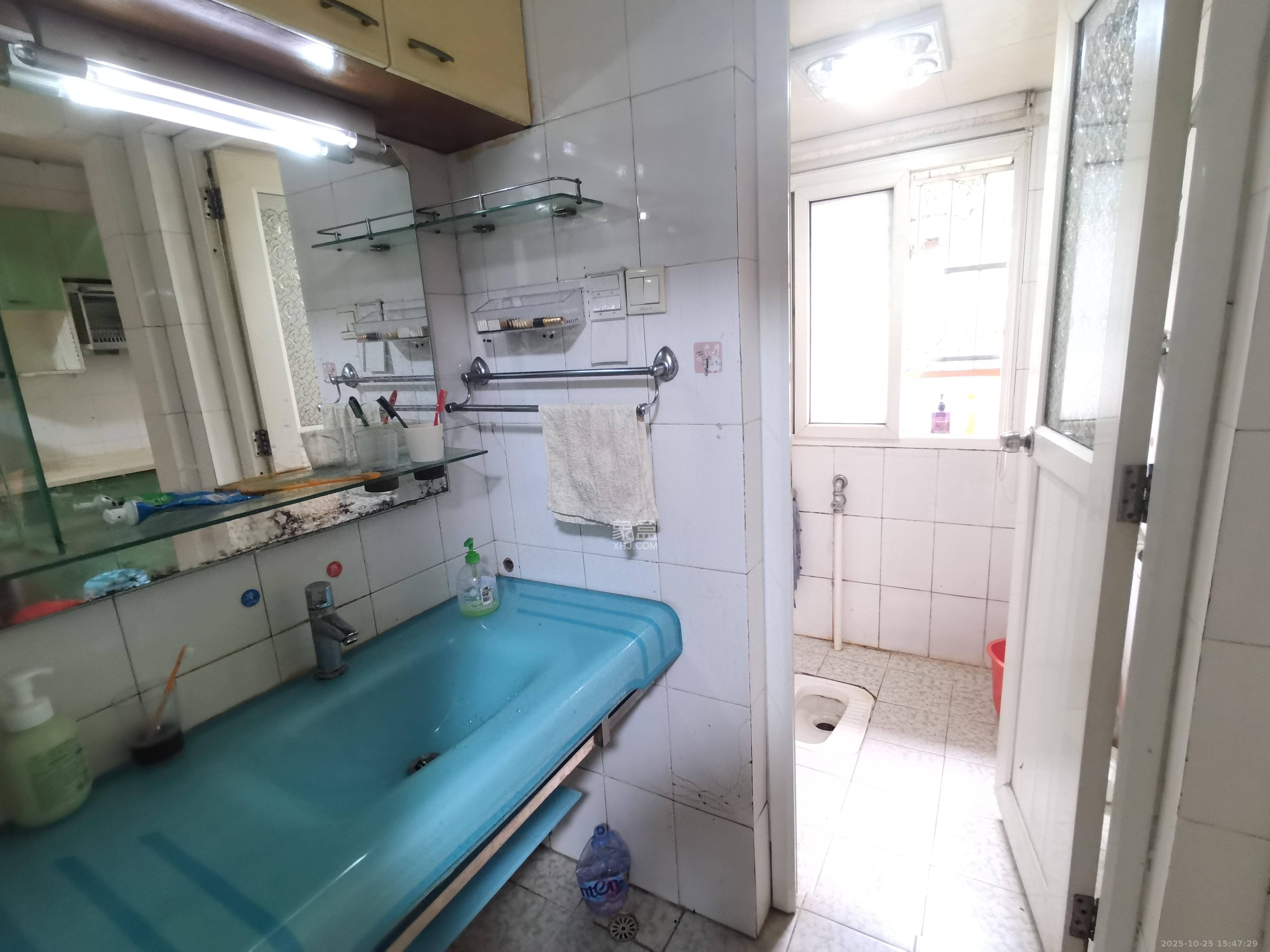 五一新村安置小区(永定社区、永兴社区、永祥社区)  3室2厅1卫    1900.0元/月 五一新村安置小区(永定社区、永兴社区、永祥社区)  3室2厅1卫    1900.0元/月室内图