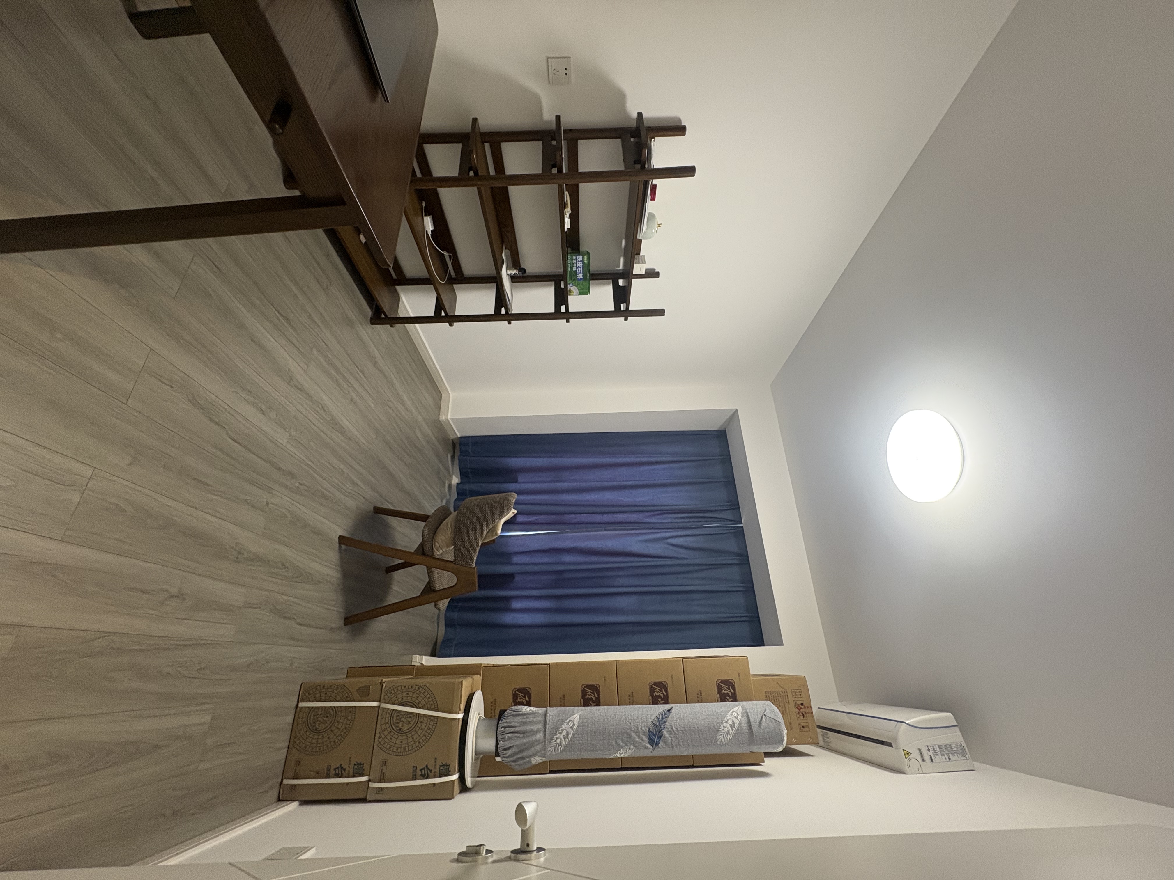 珠江云锦  4室2厅2卫    75.8万室内图