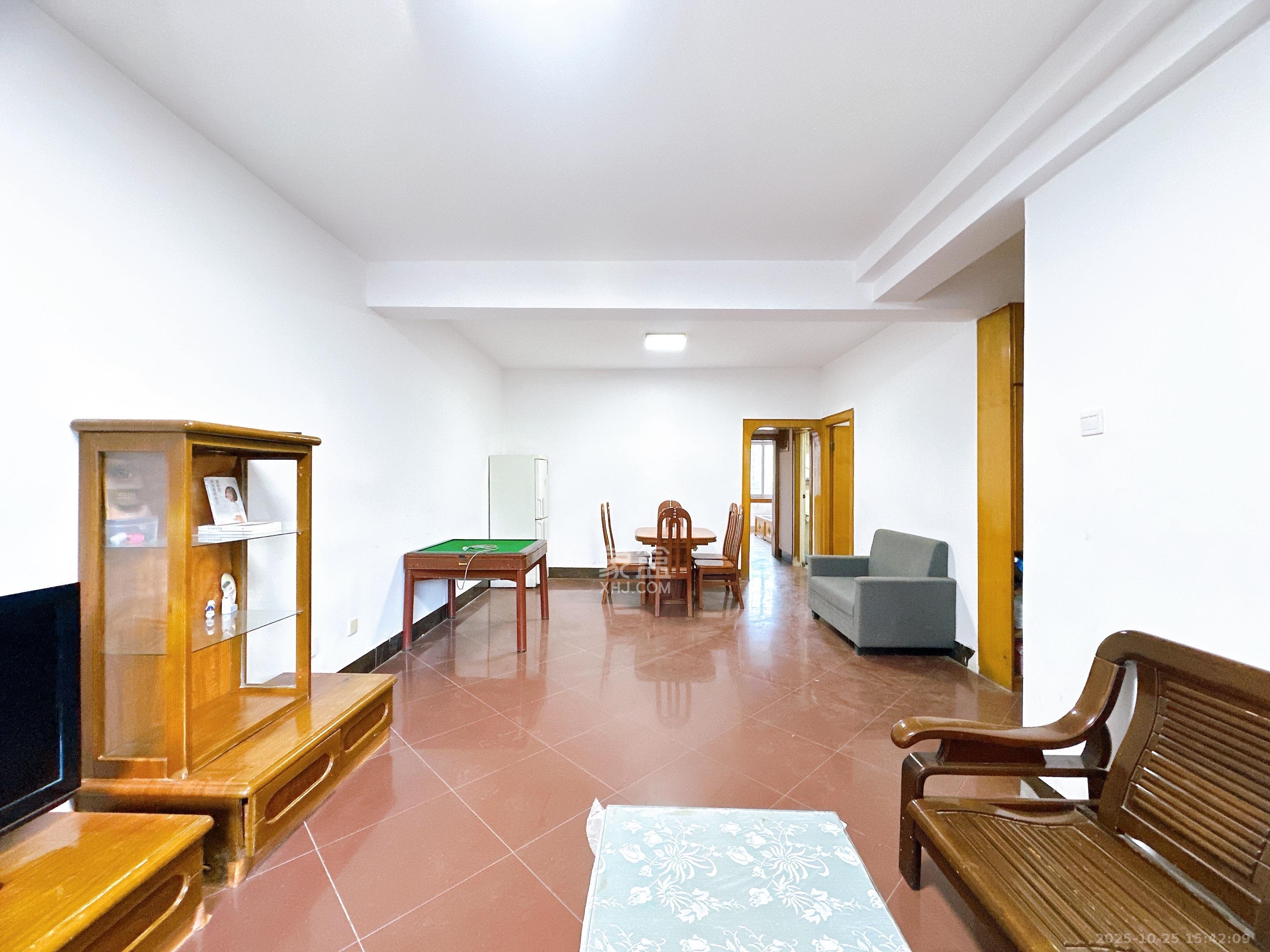 大/小王家巷散盘  3室2厅1卫    2100.0元/月室内图