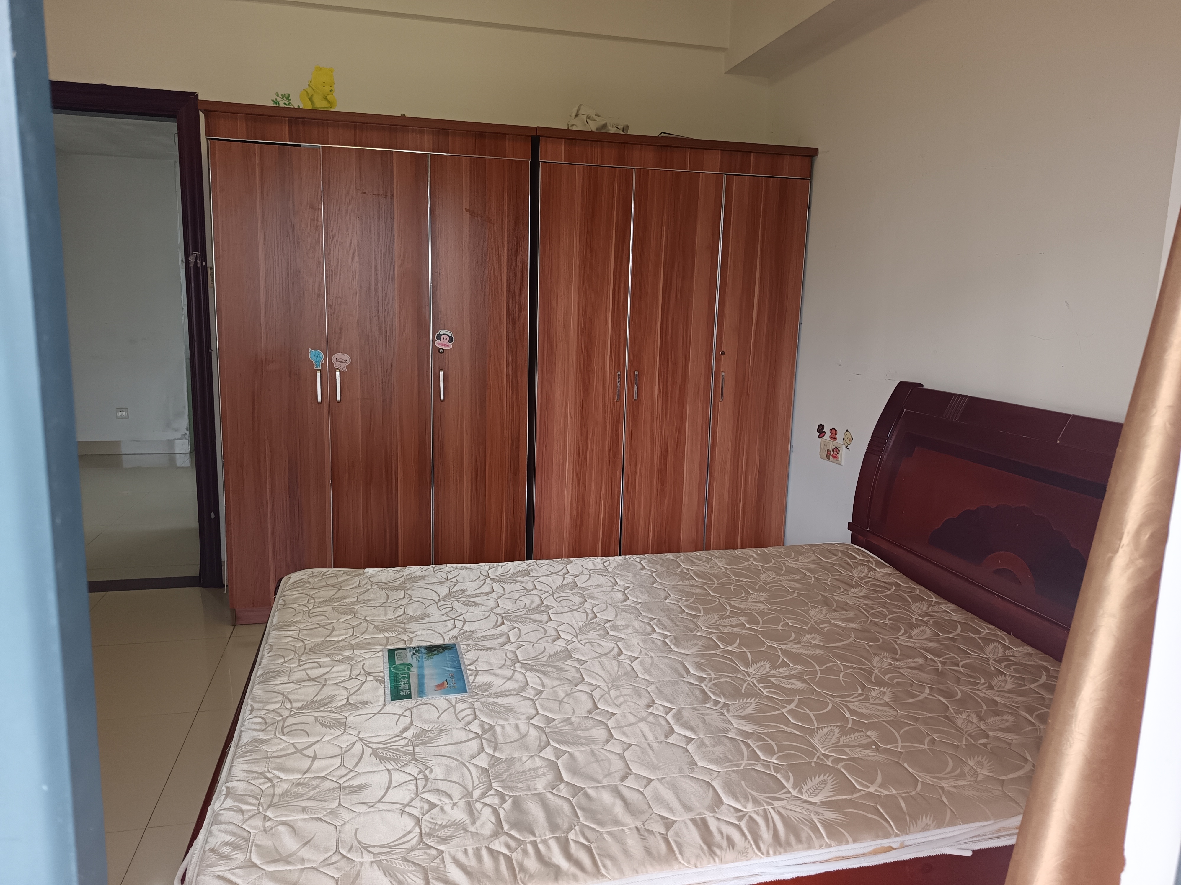 鑫汇大厦  2室2厅1卫    2000.0元/月室内图