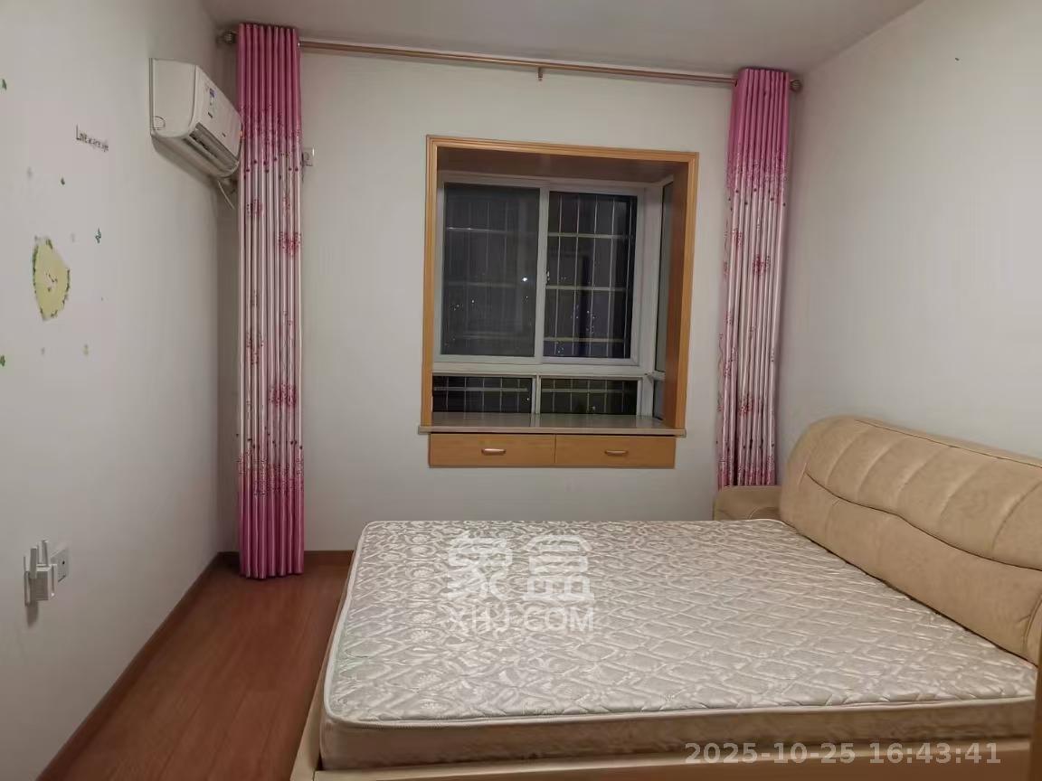 中房F联邦  3室2厅2卫    2800.0元/月 中房F联邦  3室2厅2卫    2800.0元/月室内图