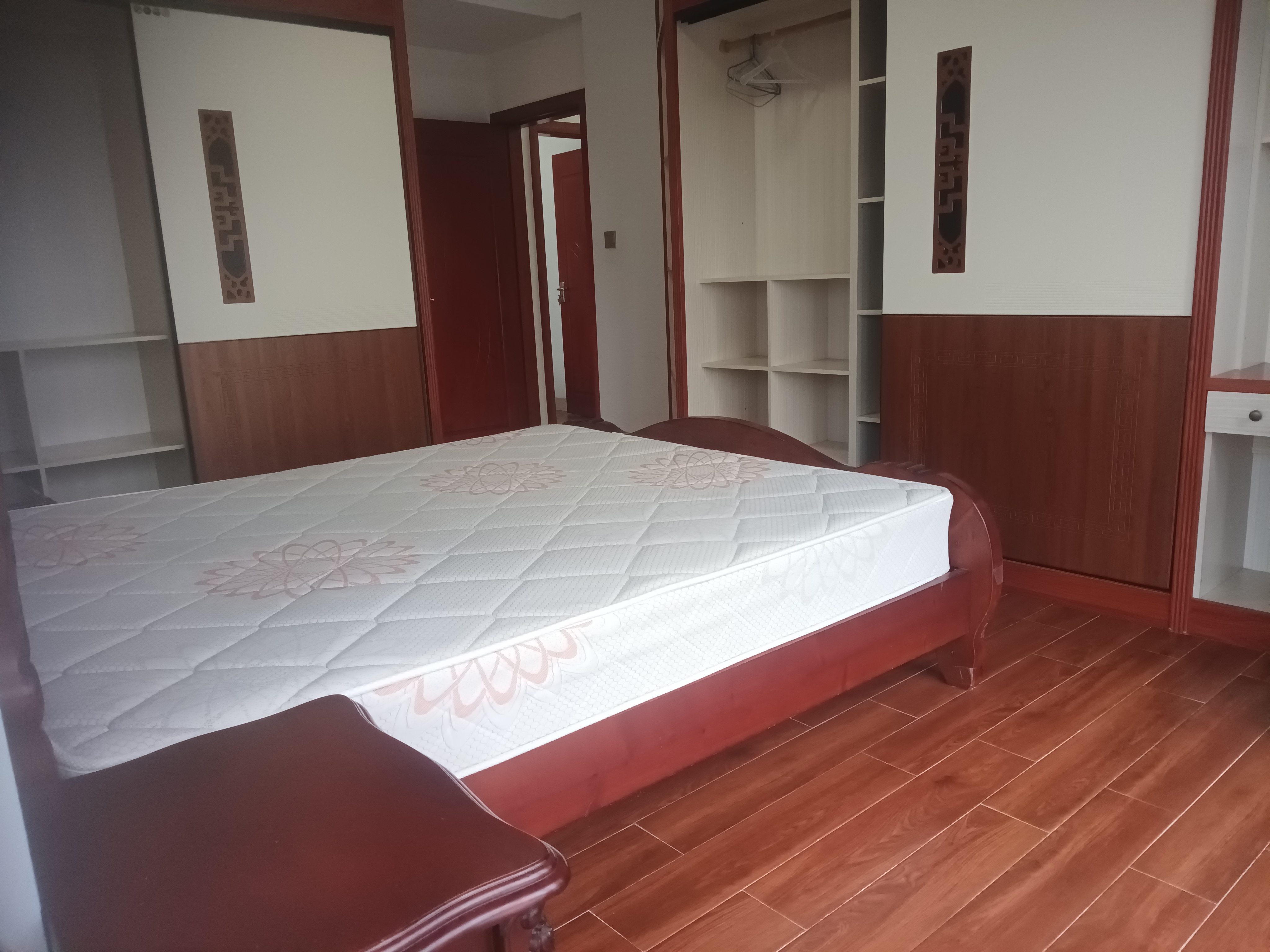 金钟时代城 3室2厅2卫 1800.0元/月 金钟时代城 3室2厅2卫 1800.0元/月室内图