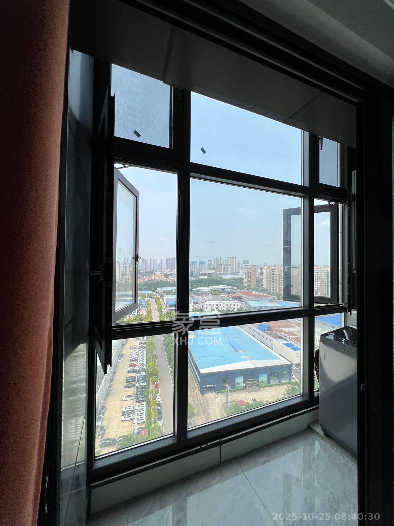 万科金色梦想B区  3室2厅1卫    2700.0元/月 万科金色梦想B区  3室2厅1卫    2700.0元/月室内图