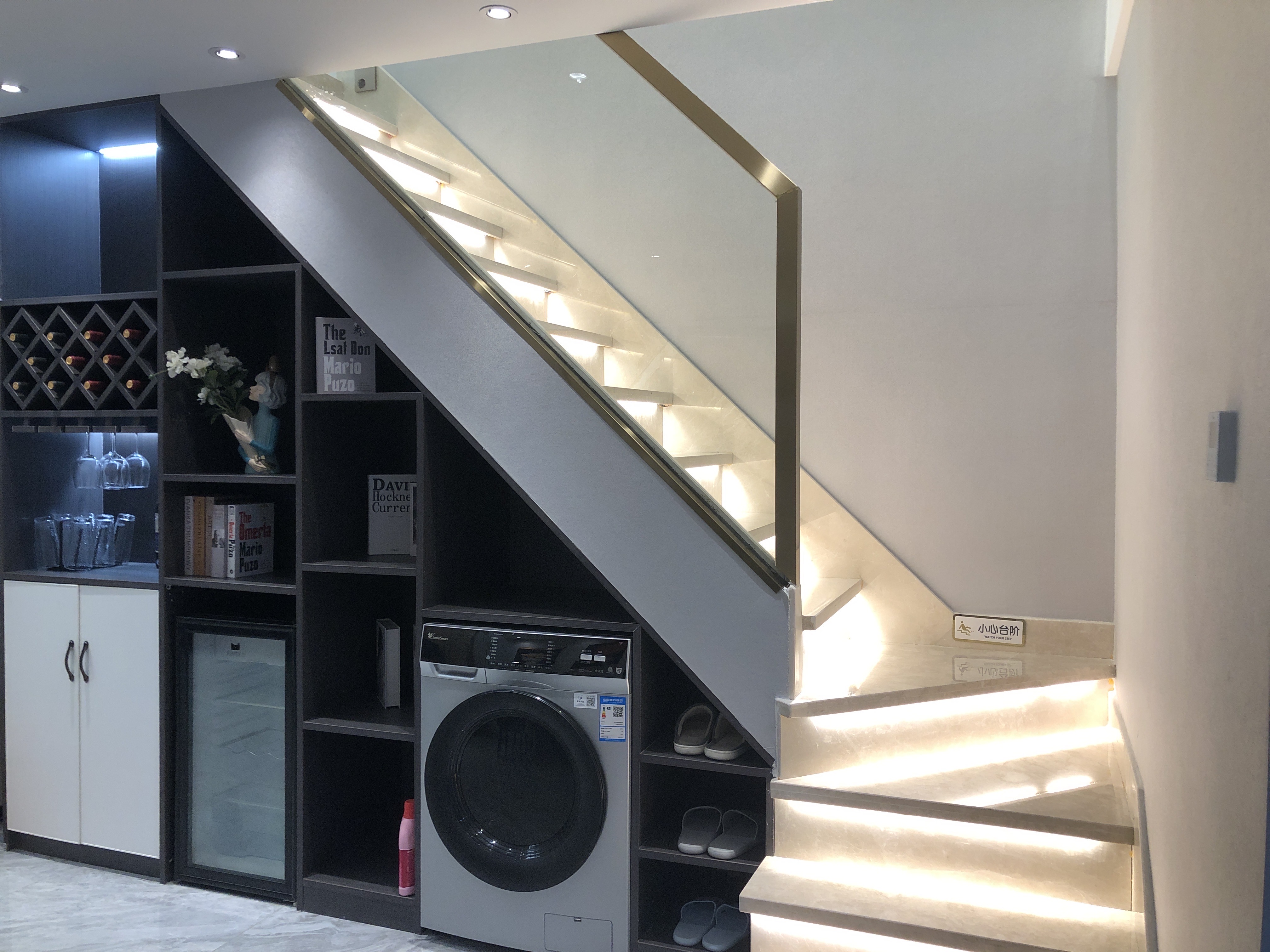 万恒公馆  1室1厅1卫    2600.0元/月室内图