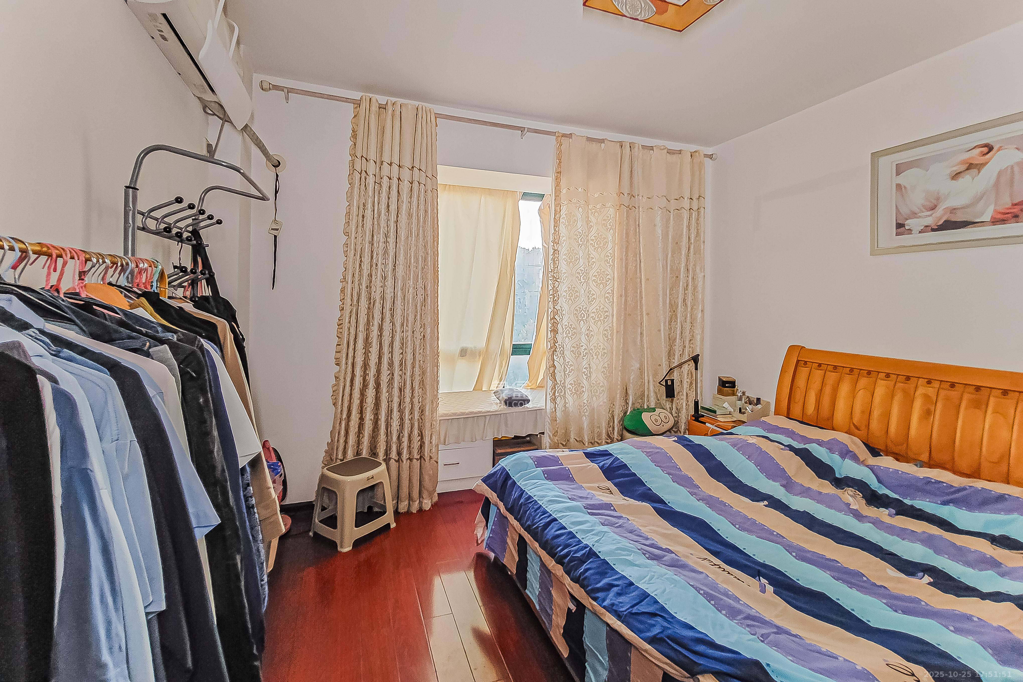 永宏佳园  3室2厅1卫    91.0万卧室