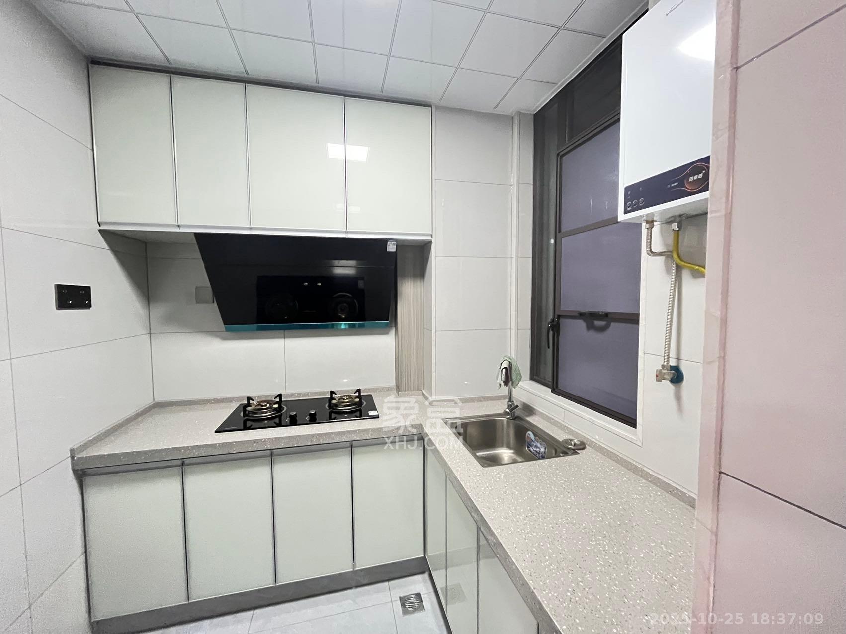 金桂小区二期  2室1厅1卫    2100.0元/月 金桂小区二期  2室1厅1卫    2100.0元/月室内图