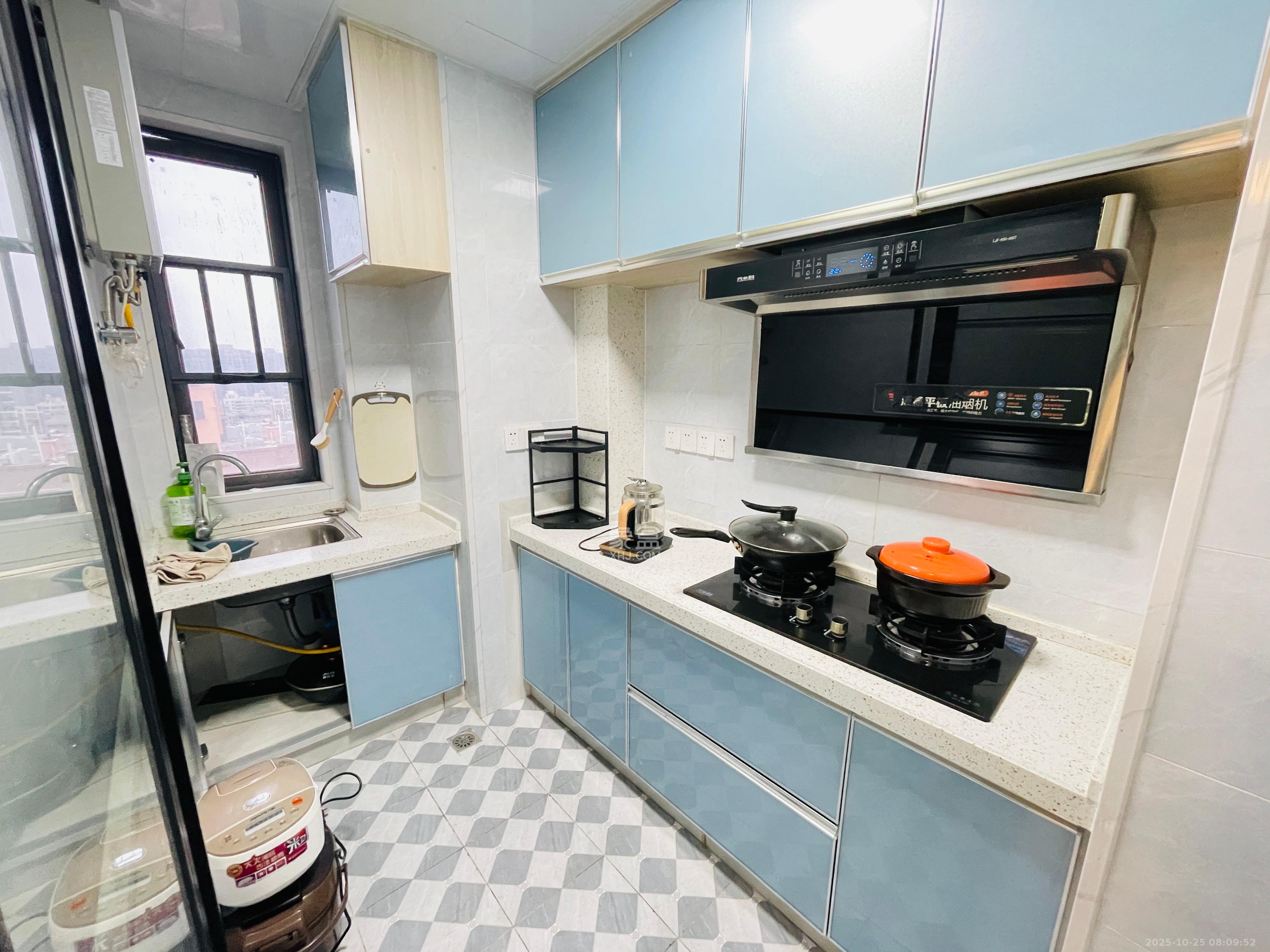 吉泰园安置小区 2室2厅1卫 2600.0元/月 吉泰园安置小区 2室2厅1卫 2600.0元/月室内图