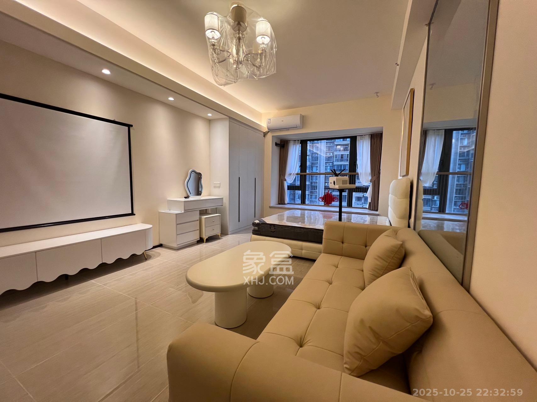 恒大国际广场  1室1厅1卫    2000.0元/月 恒大国际广场  1室1厅1卫    2000.0元/月室内图