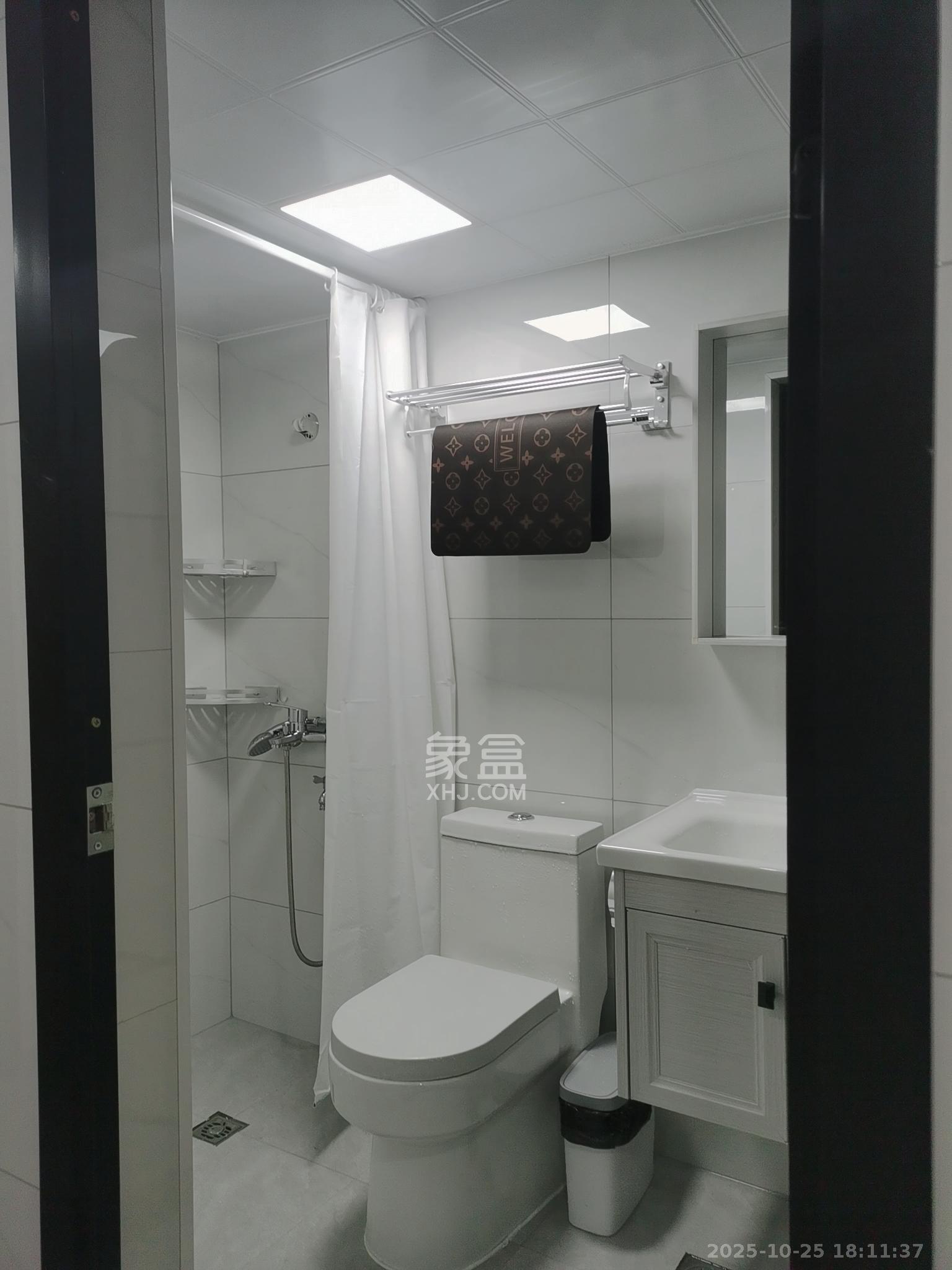 新长海漓湘悦  2室1厅1卫    1900.0元/月室内图