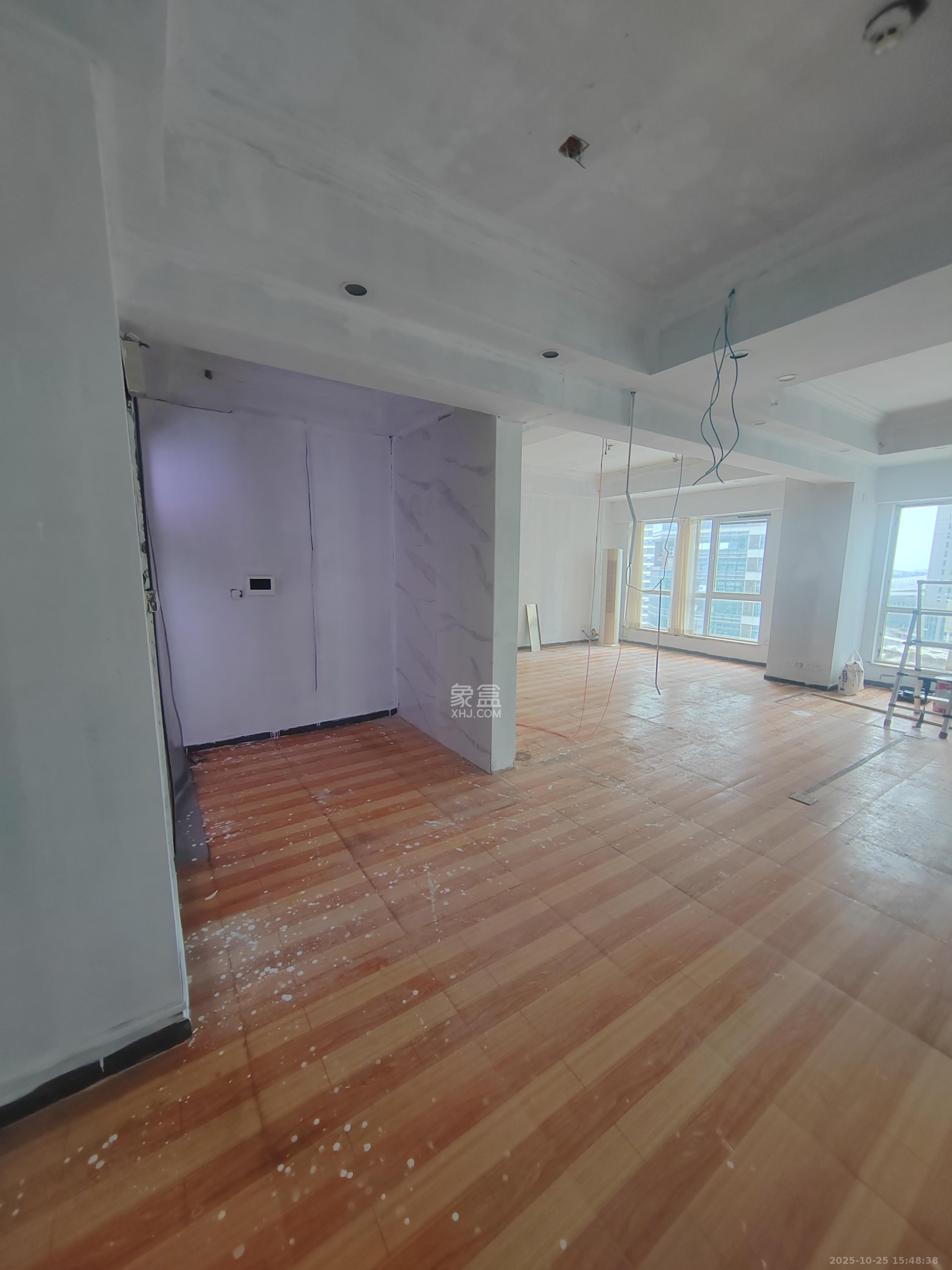 北辰三角洲B1E1区  3室1厅1卫    5300.0元/月 北辰三角洲B1E1区  3室1厅1卫    5300.0元/月室内图1