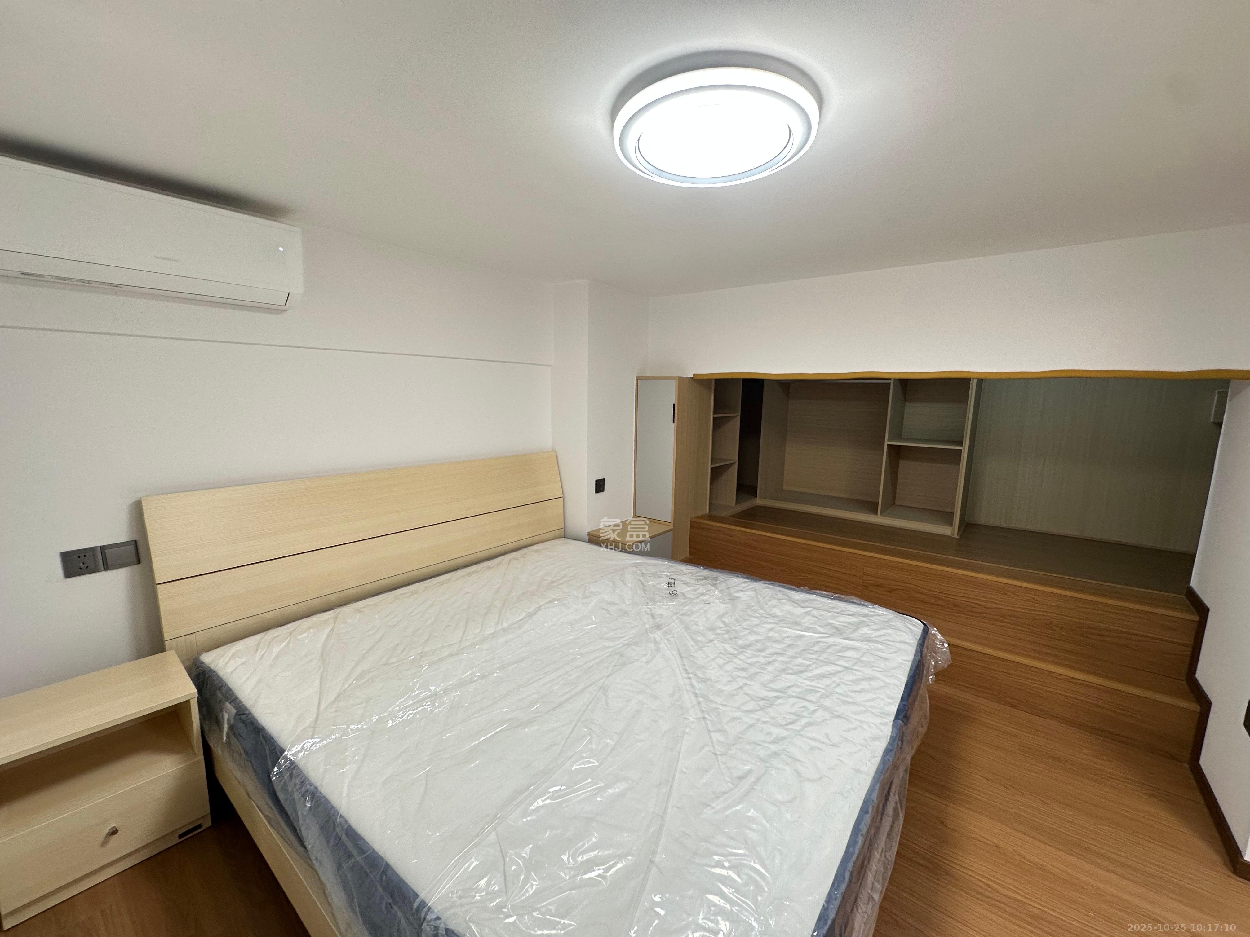 保利中环广场(保利中悦苑)  2室1厅1卫    2600.0元/月 保利中环广场(保利中悦苑)  2室1厅1卫    2600.0元/月室内图