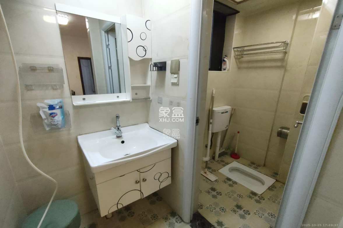 锦湘国际星城四期(金丽苑)  2室2厅1卫    2000.0元/月 锦湘国际星城四期(金丽苑)  2室2厅1卫    2000.0元/月室内图