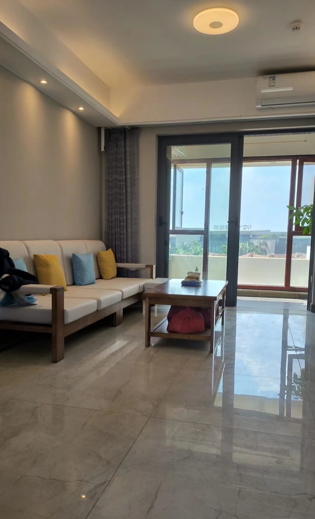 雅居乐金沙湾  3室2厅2卫    2600.0元/月 雅居乐金沙湾  3室2厅2卫    2600.0元/月室内图