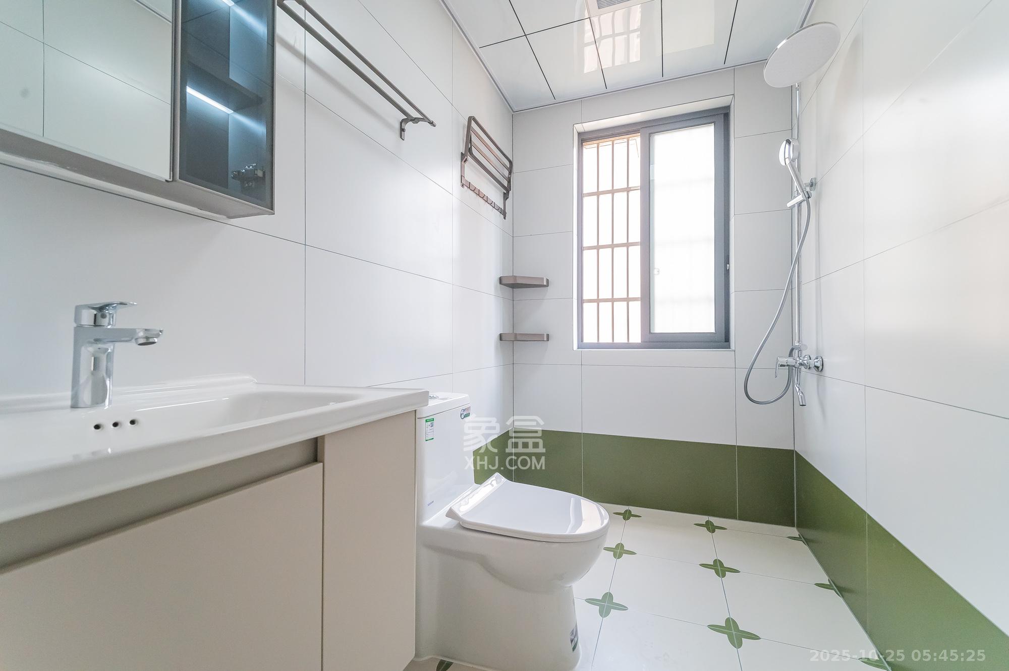 锦璨家园  3室2厅2卫    63.8万 锦璨家园  3室2厅2卫    63.8万卫生间