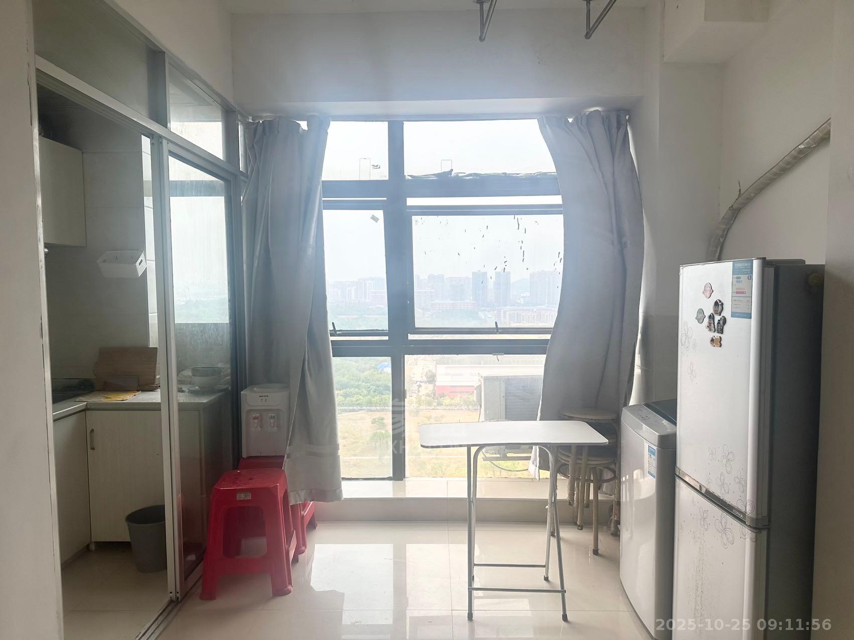 龙腾国际  1室1厅1卫    1100.0元/月室内图