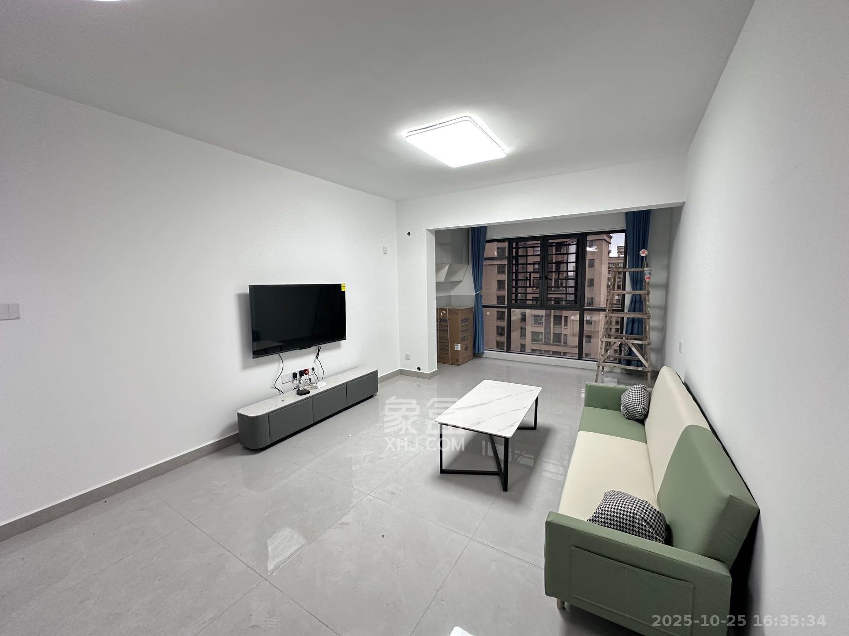 邦盛水岸御园 4室2厅2卫 2400.0元/月 邦盛水岸御园 4室2厅2卫 2400.0元/月室内图