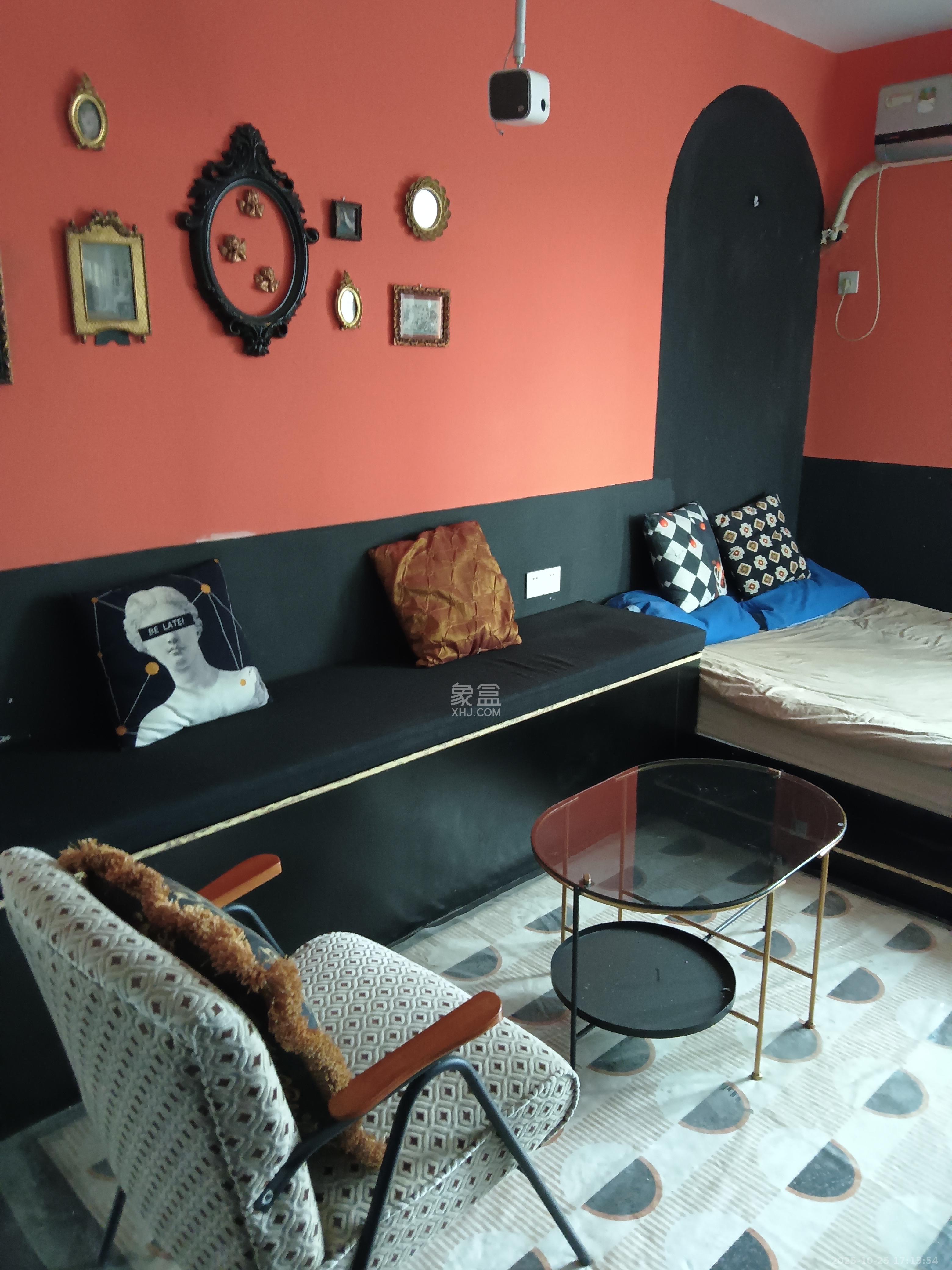 青和上座(上味舫大厦) 2室2厅1卫 2800.0元/月 青和上座(上味舫大厦) 2室2厅1卫 2800.0元/月室内图