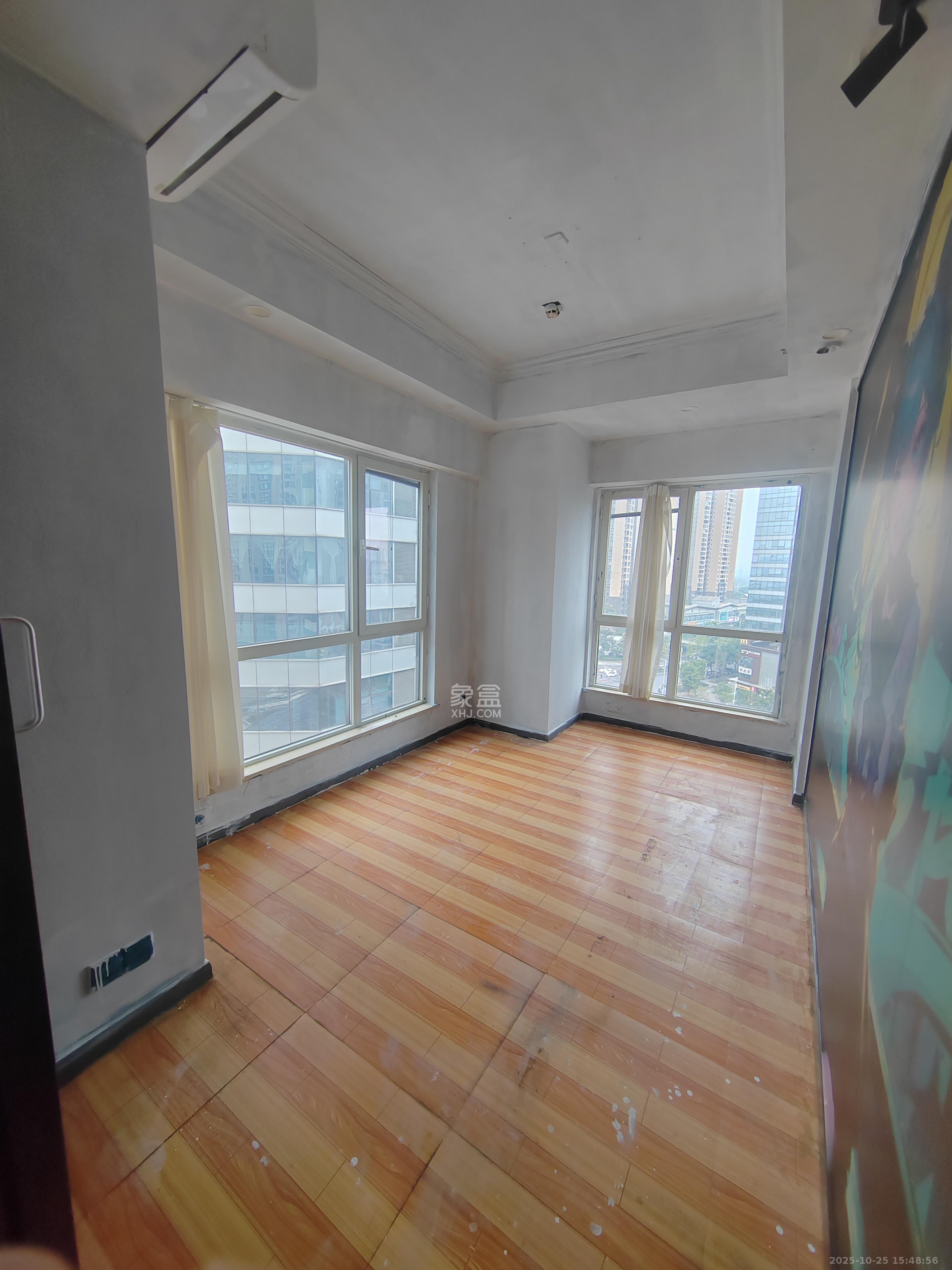 北辰三角洲B1E1区  3室1厅1卫    5300.0元/月 北辰三角洲B1E1区  3室1厅1卫    5300.0元/月室内图