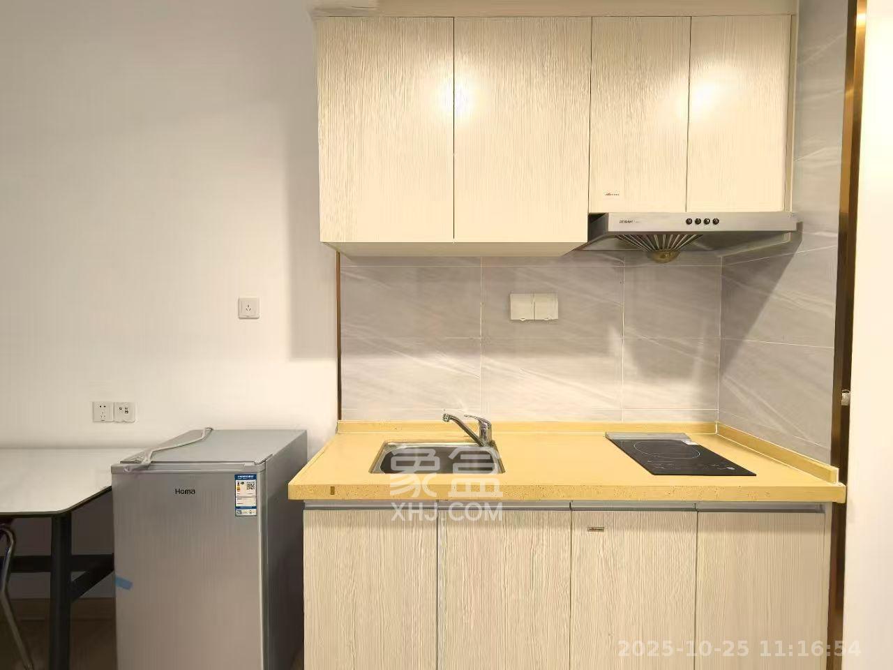 新长海漓湘悦  1室1厅1卫    1400.0元/月室内图