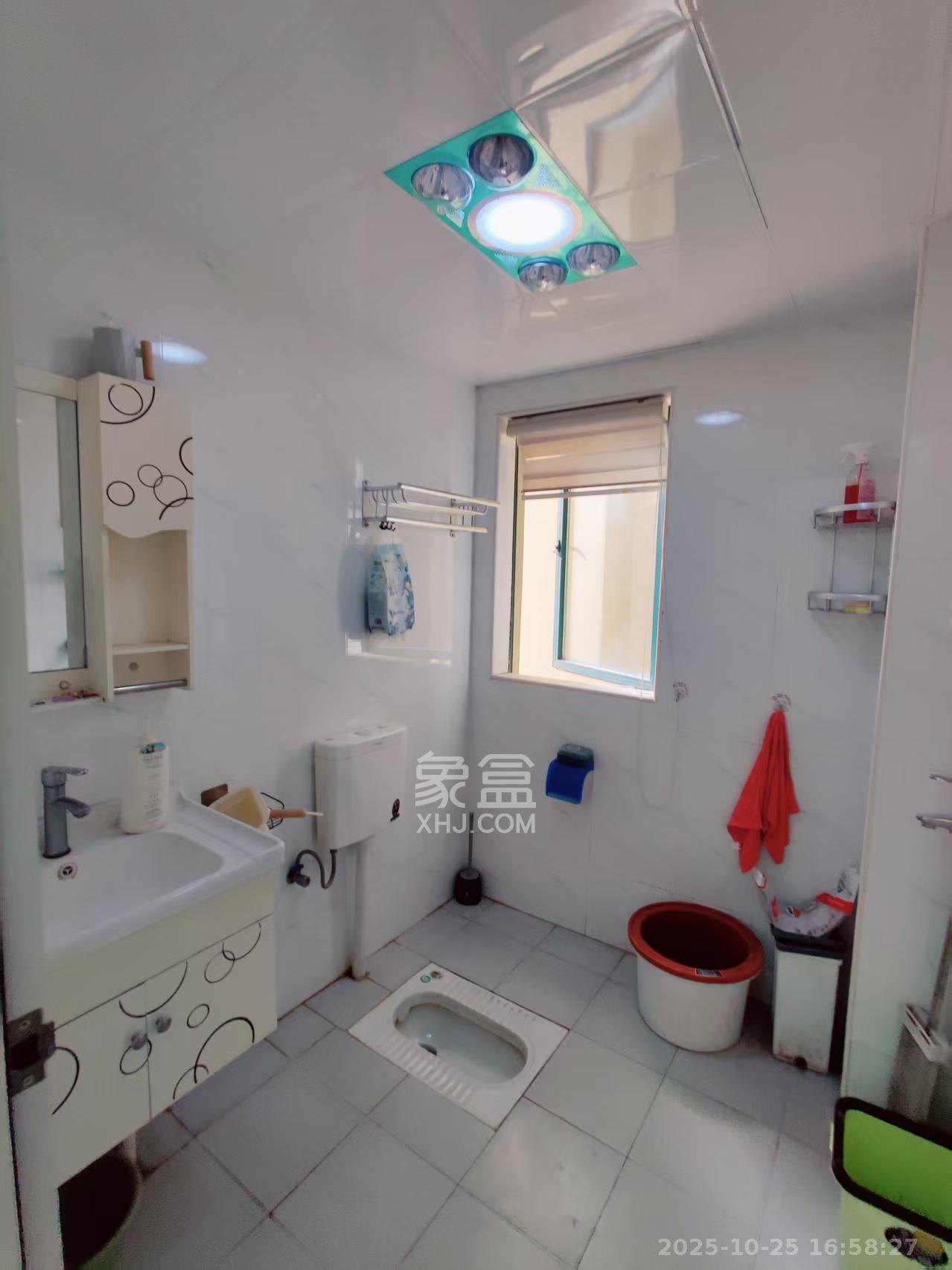 富基世纪公园  3室2厅1卫    1600.0元/月室内图