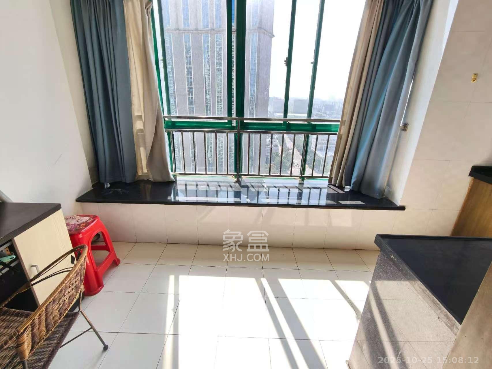 明城公寓  1室1厅1卫    800.0元/月室内图