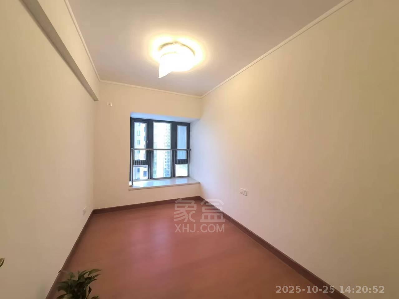 株洲恒大悦珑台  3室2厅2卫    1700.0元/月 株洲恒大悦珑台  3室2厅2卫    1700.0元/月室内图