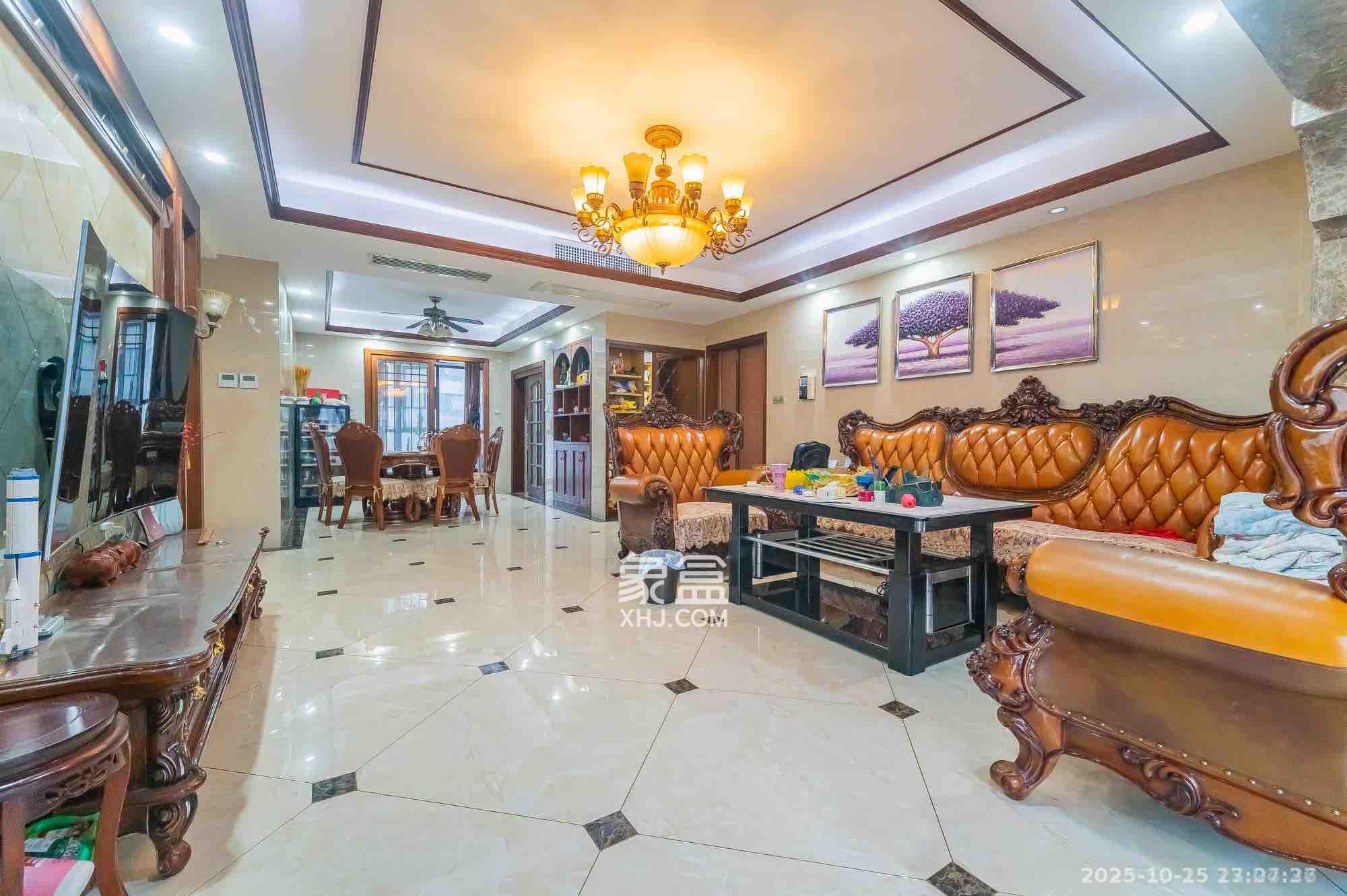 碧桂园威尼斯城  4室2厅2卫    3500.0元/月 碧桂园威尼斯城  4室2厅2卫    3500.0元/月