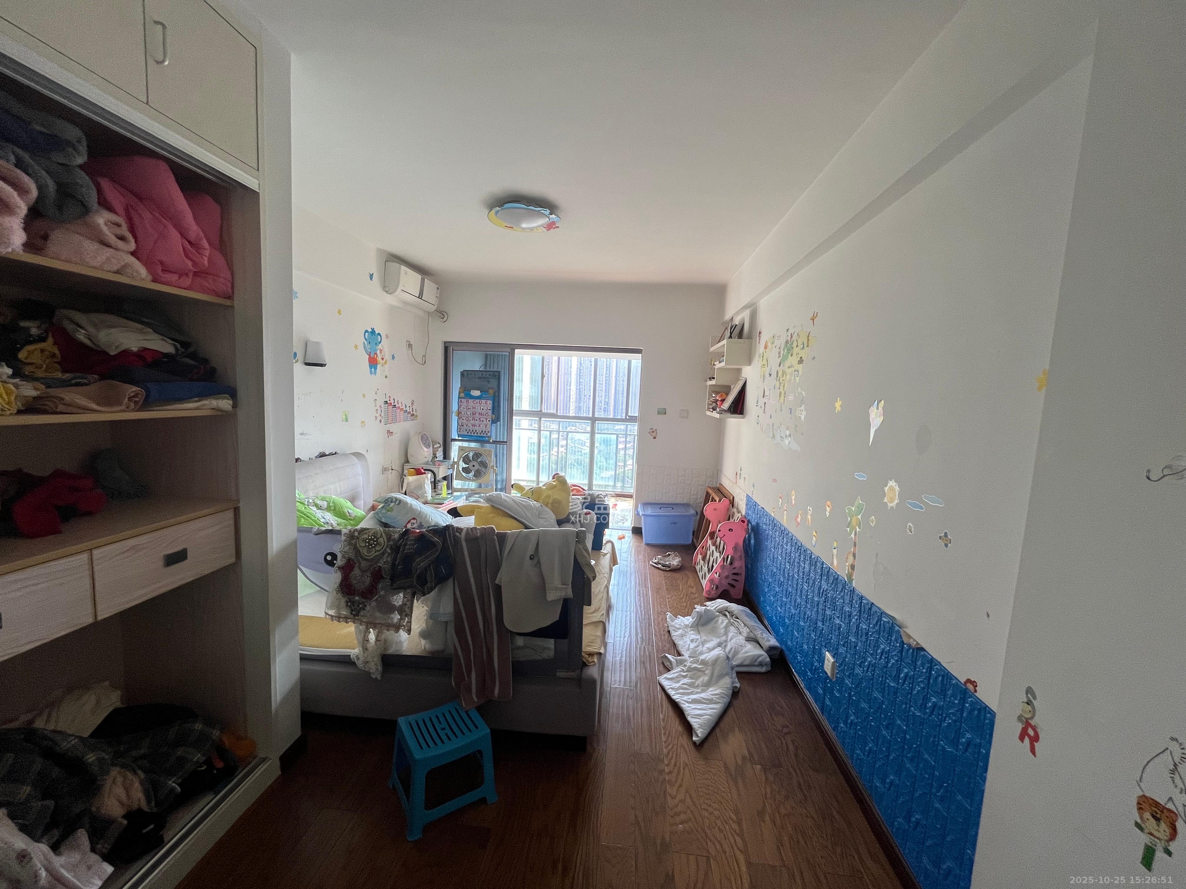 嘉宇盛世华章  4室2厅2卫    3800.0元/月 嘉宇盛世华章  4室2厅2卫    3800.0元/月室内图