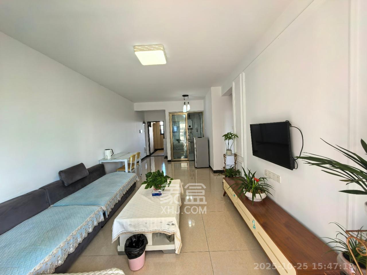 华润置地广场二期 3室2厅2卫 2000.0元/月 华润置地广场二期 3室2厅2卫 2000.0元/月室内图