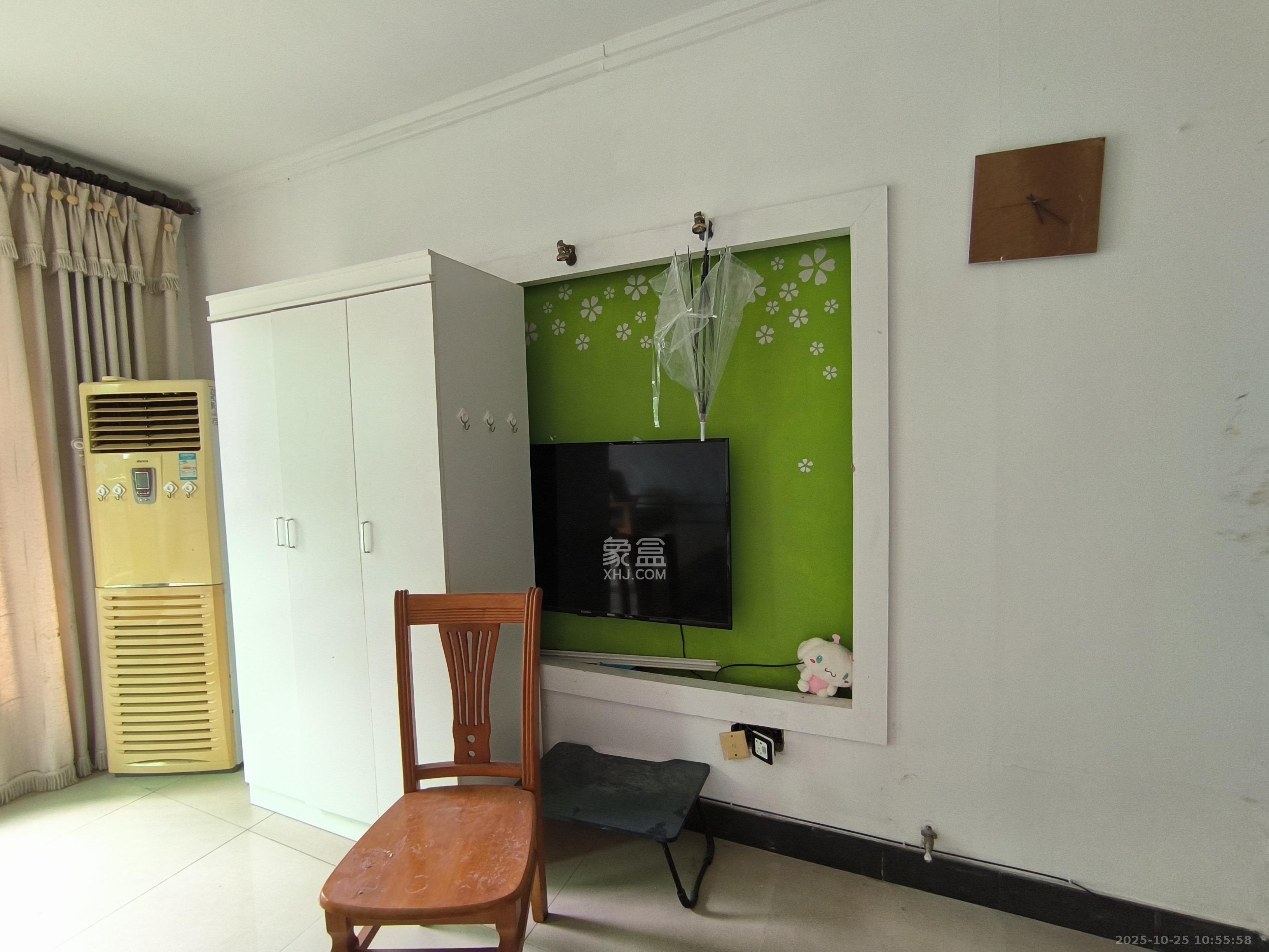 咸嘉新村嘉旺苑  3室2厅2卫    1900.0元/月 咸嘉新村嘉旺苑  3室2厅2卫    1900.0元/月室内图