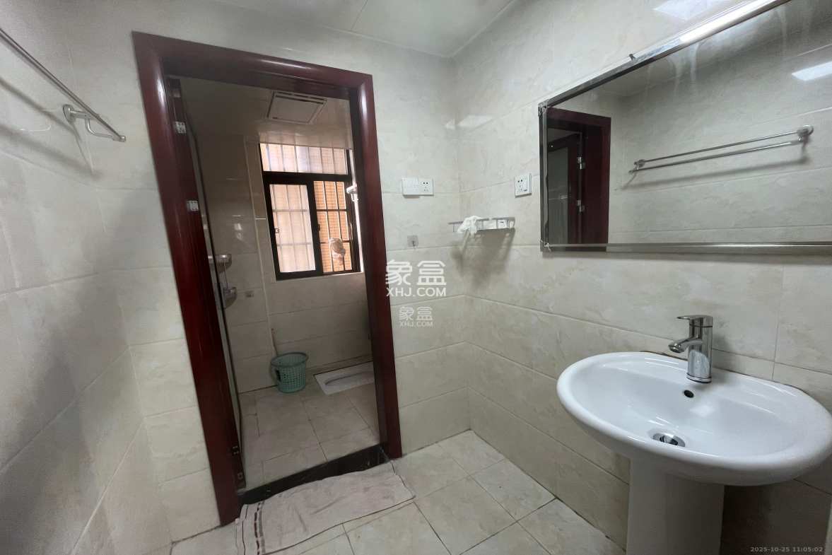 景塘家园 3室1厅1卫 2200.0元/月 景塘家园 3室1厅1卫 2200.0元/月室内图