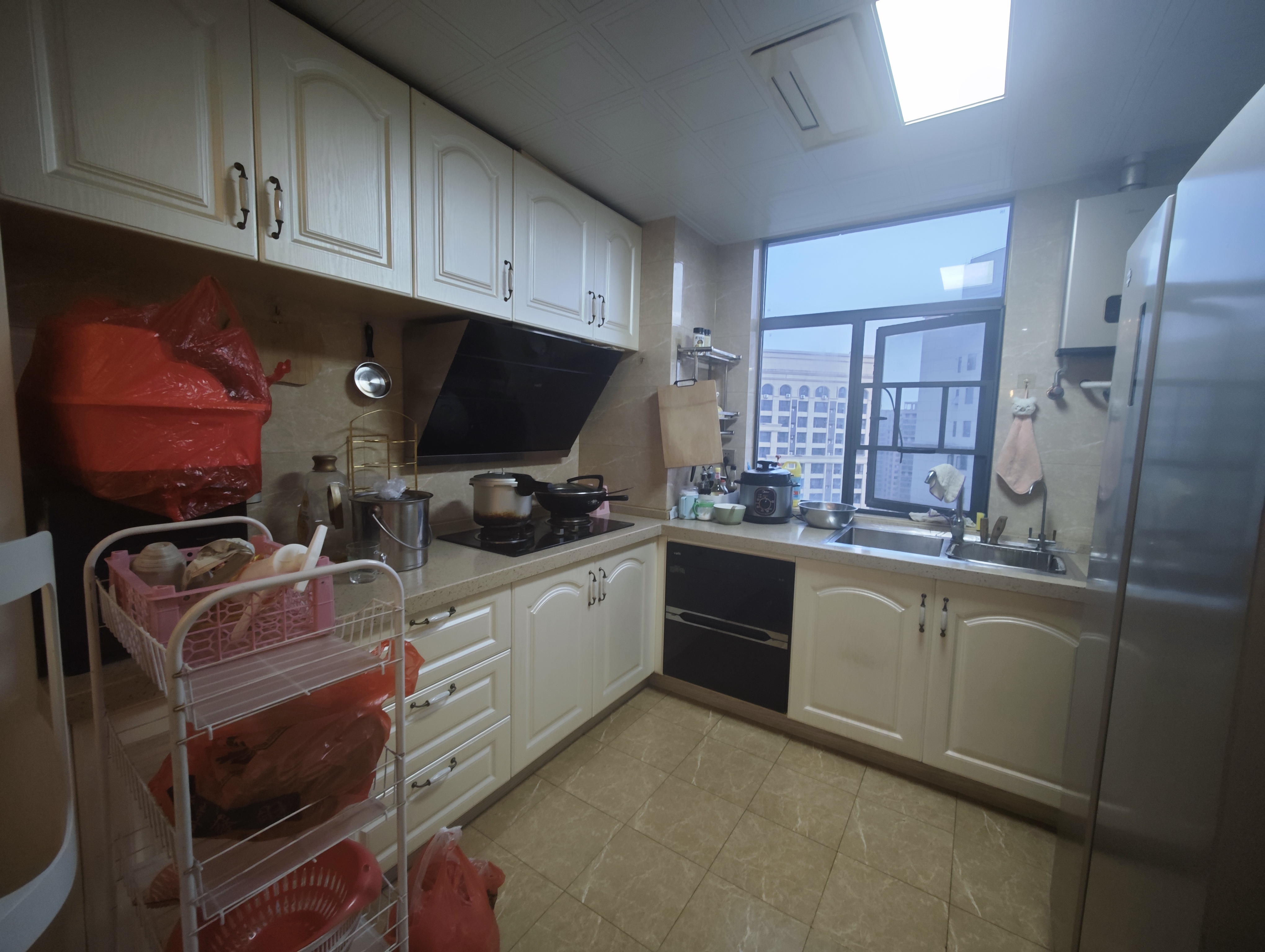 五江碧桂园城市广场  4室2厅2卫    99.8万 五江碧桂园城市广场  4室2厅2卫    99.8万客厅