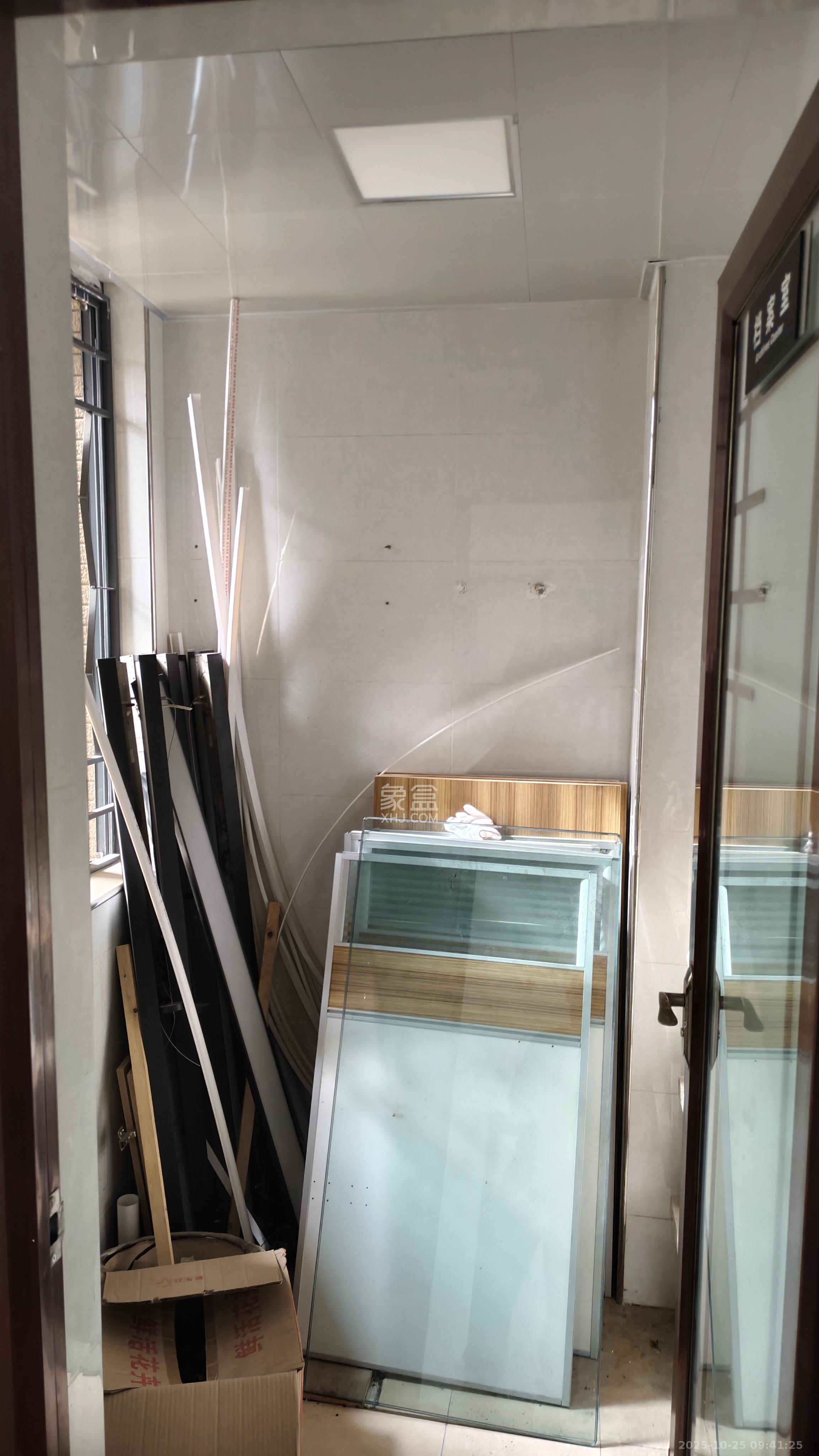 万博汇 2室1厅1卫 2000.0元/月 万博汇 2室1厅1卫 2000.0元/月室内图