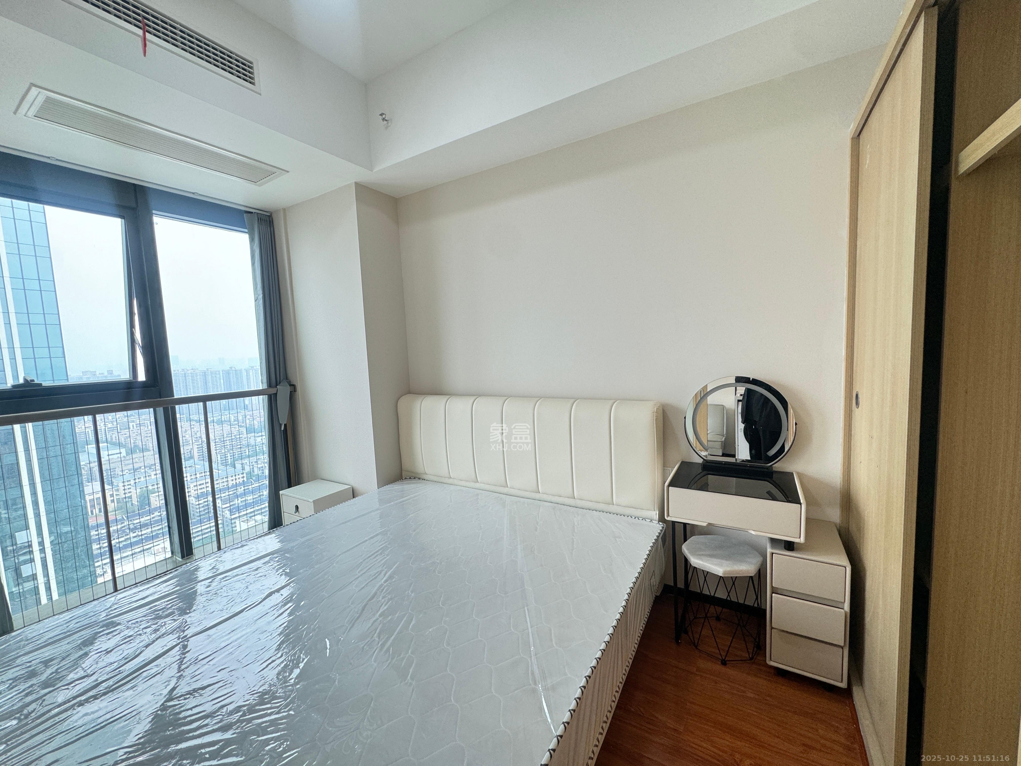 恒大珺悦府  1室1厅1卫    2000.0元/月室内图