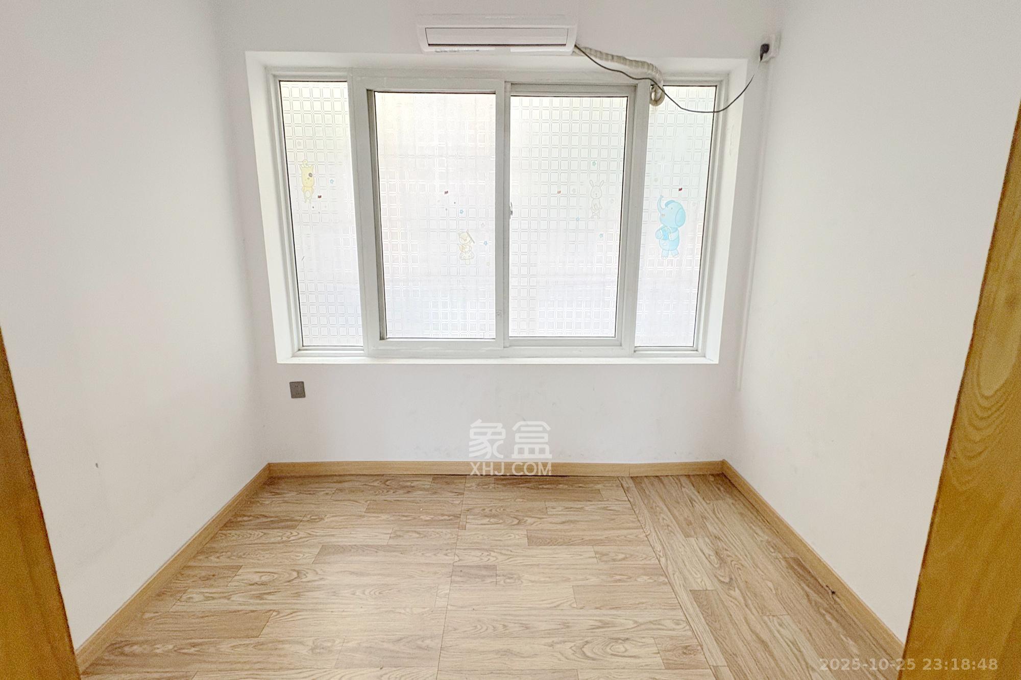 省文化厅宿舍(文物局)/湖南省书法院  3室1厅1卫    98.0万 省文化厅宿舍(文物局)/湖南省书法院  3室1厅1卫    98.0万阳台