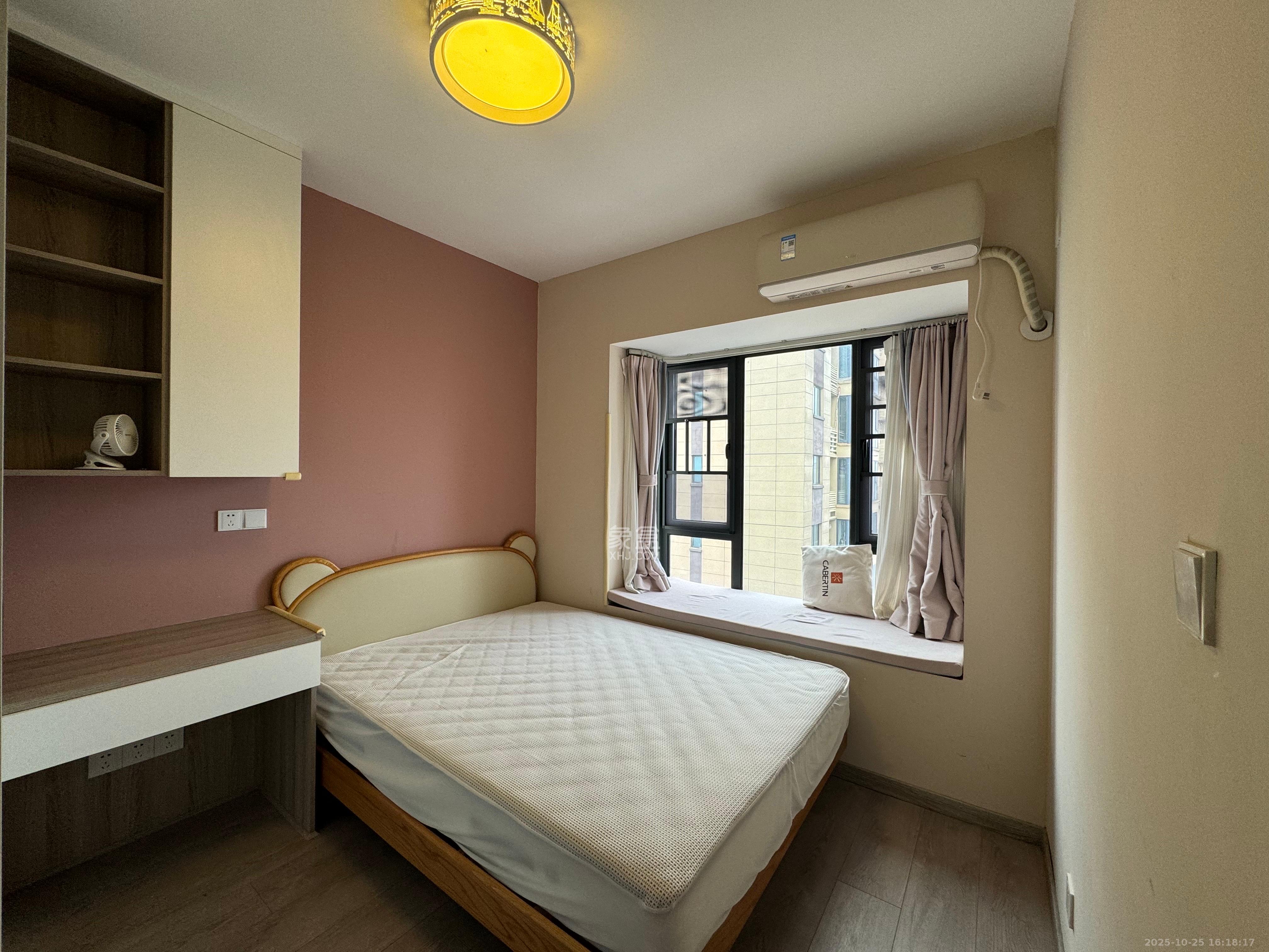 五矿沁园金城(春和景园)  4室2厅2卫    2800.0元/月 五矿沁园金城(春和景园)  4室2厅2卫    2800.0元/月室内图