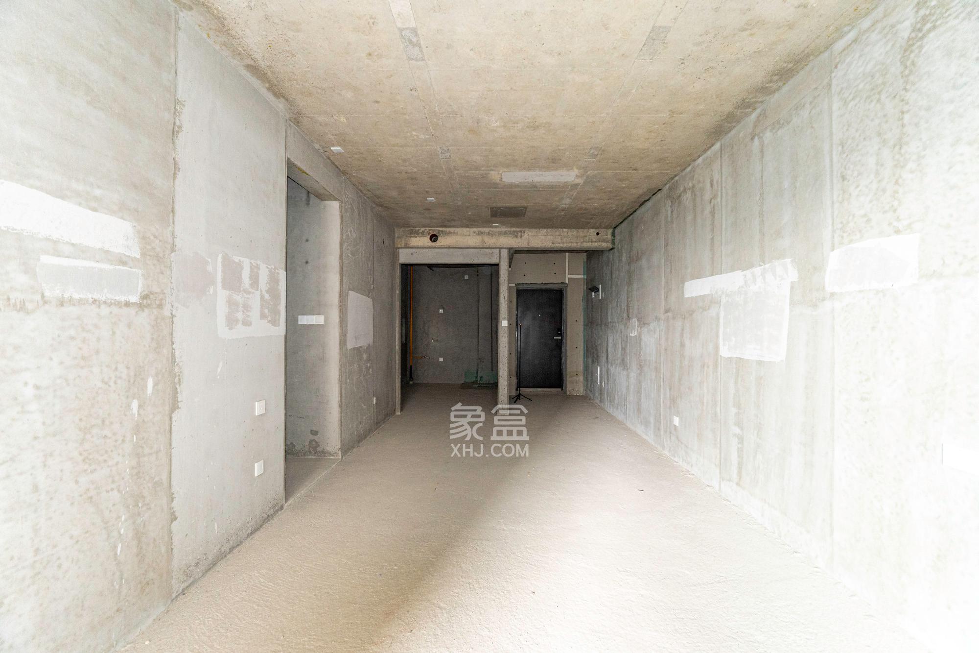 和顺府  3室2厅2卫    90.0万客厅