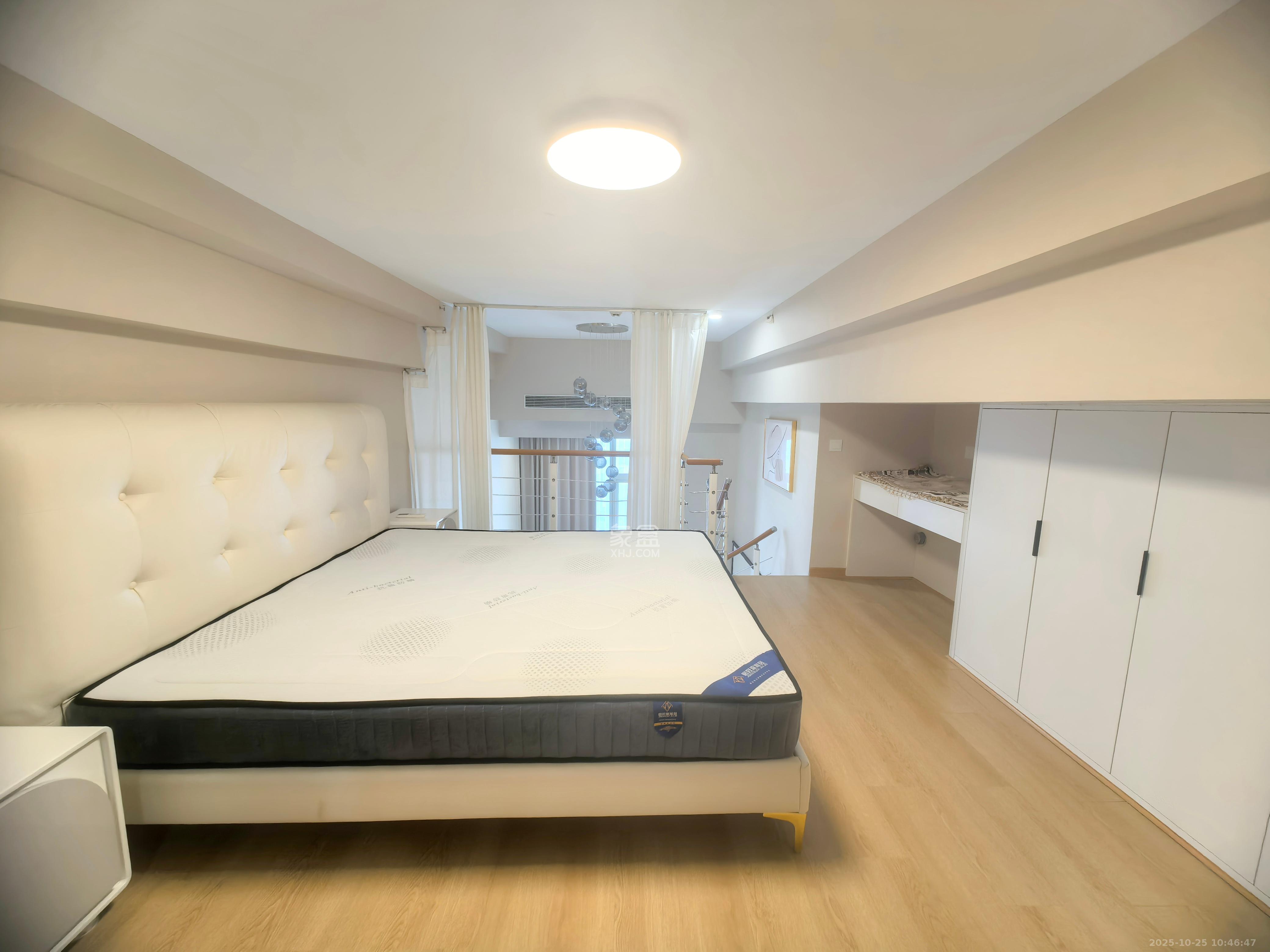 敬天广场  1室1厅1卫    2700.0元/月 敬天广场  1室1厅1卫    2700.0元/月室内图