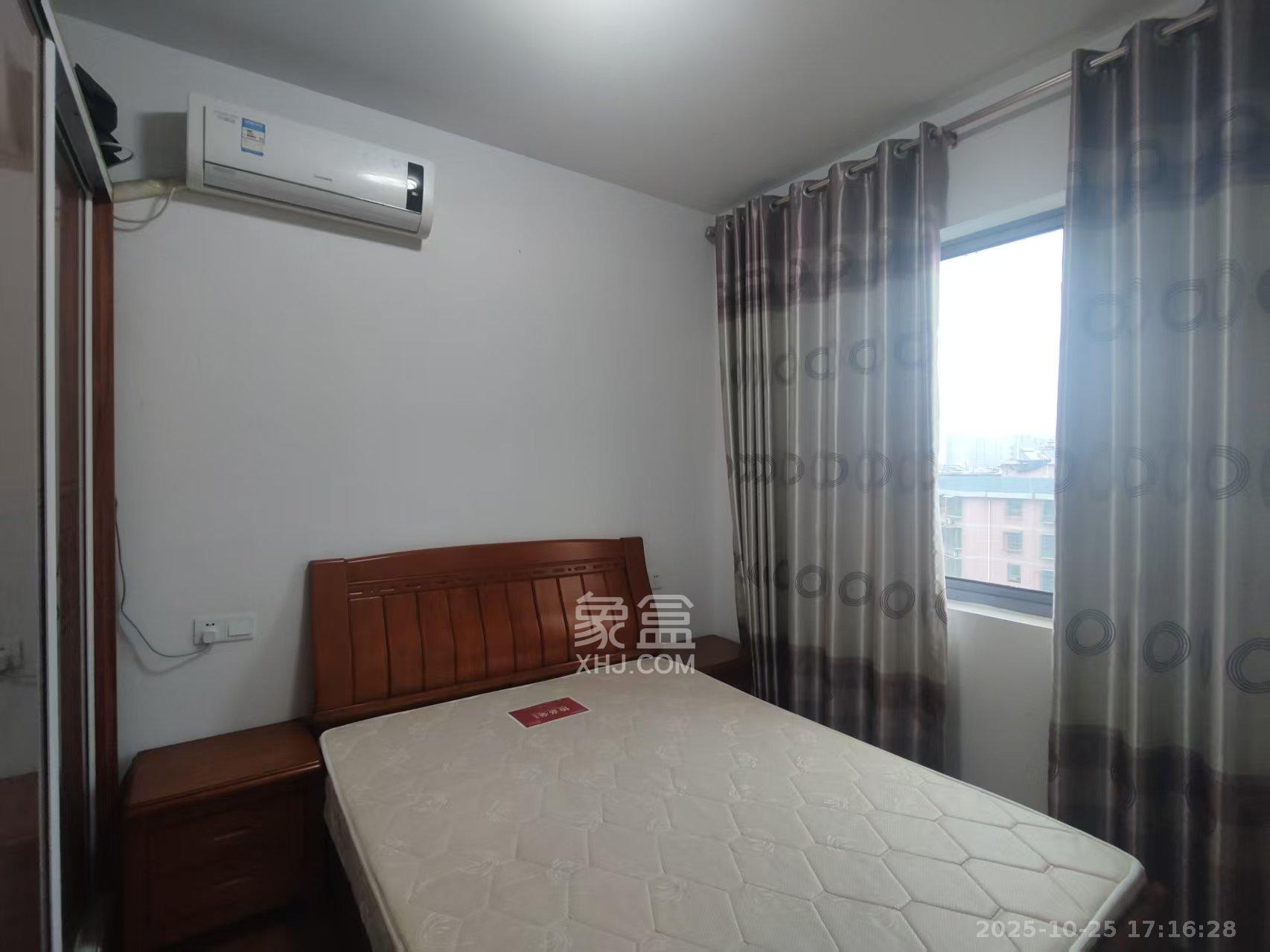 夏威夷碧水春城(碧桂园城市花园)  3室2厅2卫    2200.0元/月 夏威夷碧水春城(碧桂园城市花园)  3室2厅2卫    2200.0元/月室内图