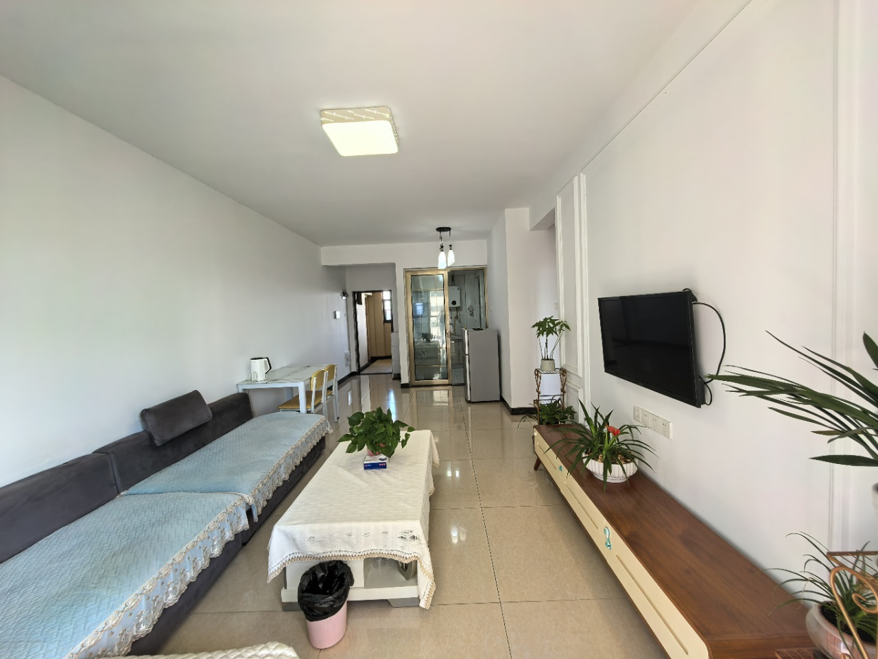 华润置地广场二期  3室2厅2卫    2000.0元/月户型图