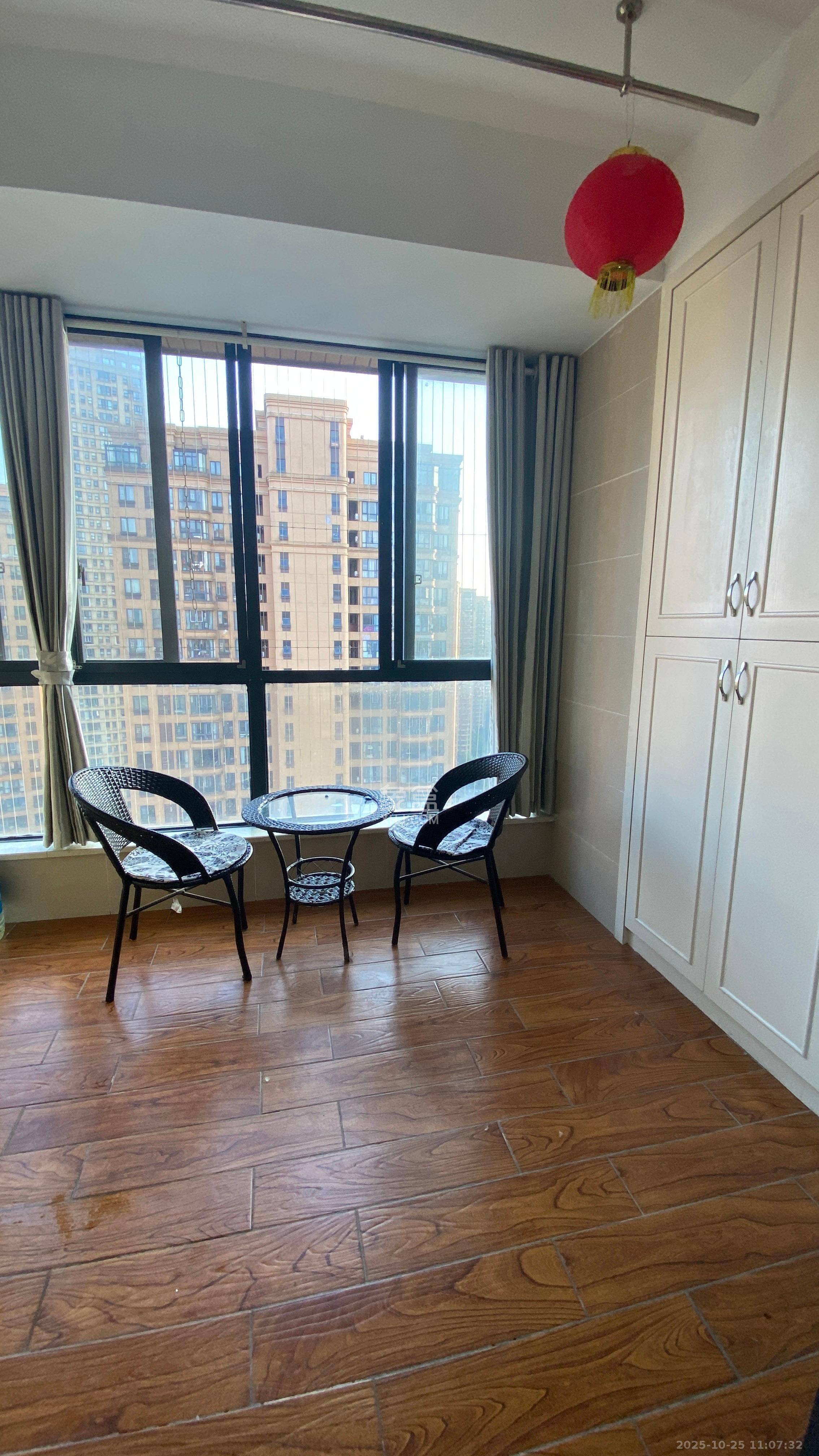 五矿万境水岸二期(五矿万境水岸和苑)  1室2厅1卫    2500.0元/月 五矿万境水岸二期(五矿万境水岸和苑)  1室2厅1卫    2500.0元/月室内图